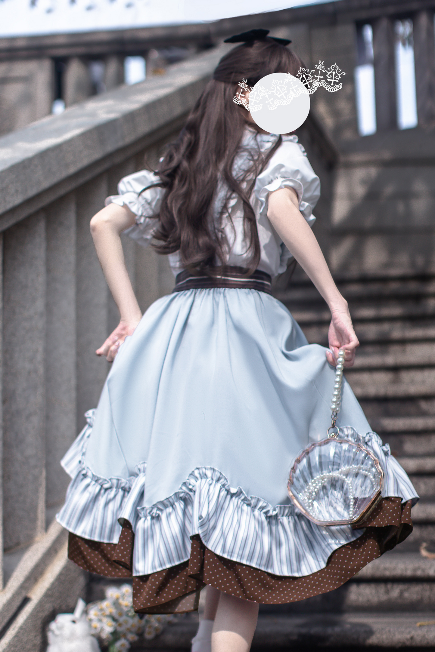 【予約商品】レトロアリス風サスペンダースカート＋シャツ＋リボンネクタイ＋ブローチ＋ヘアクリップ