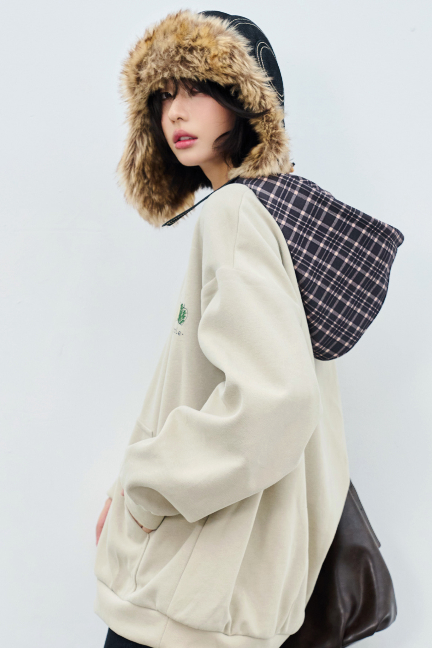 グラビティミュージアムフェイクツーピースチェックフードトップス