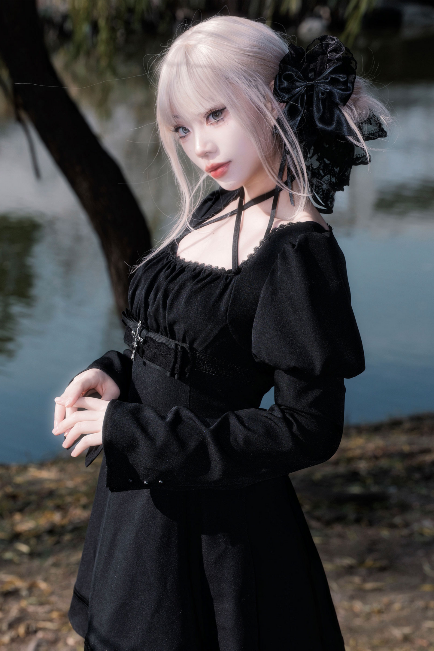 ダークゴシックガールフレアドレス