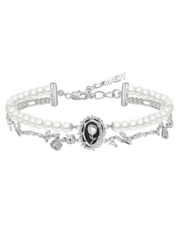 Rose Pearl Pendant Choker