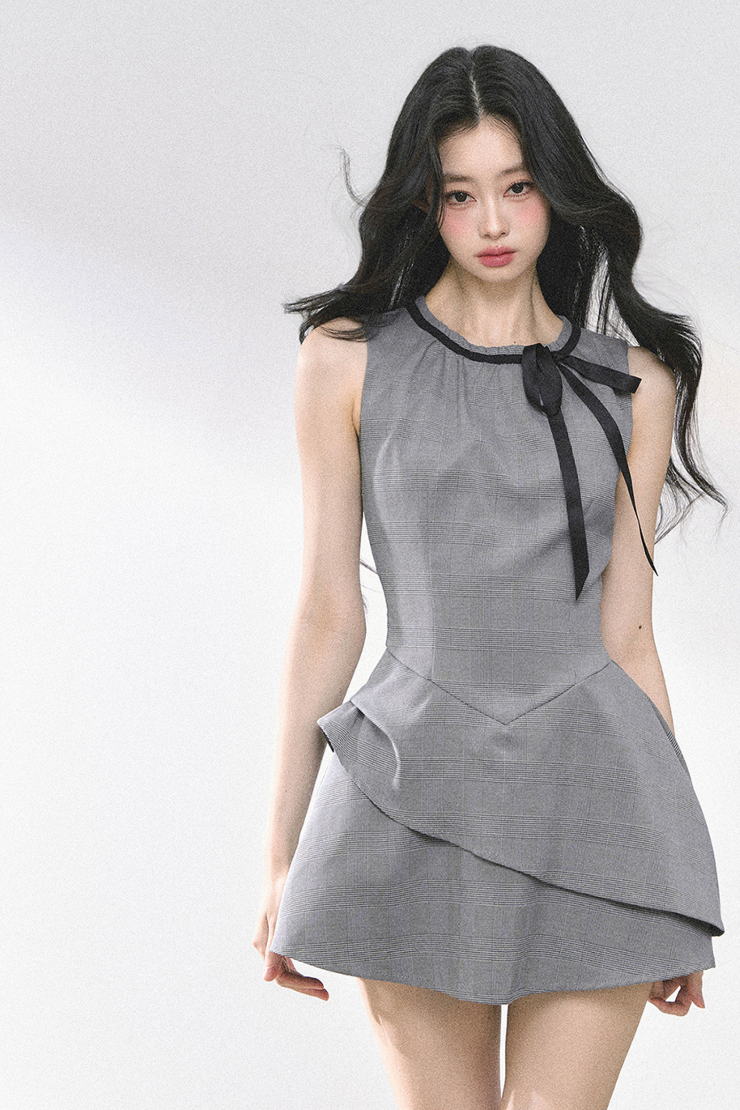 フレンチガーリーリトルリボンノースリーブワンピース