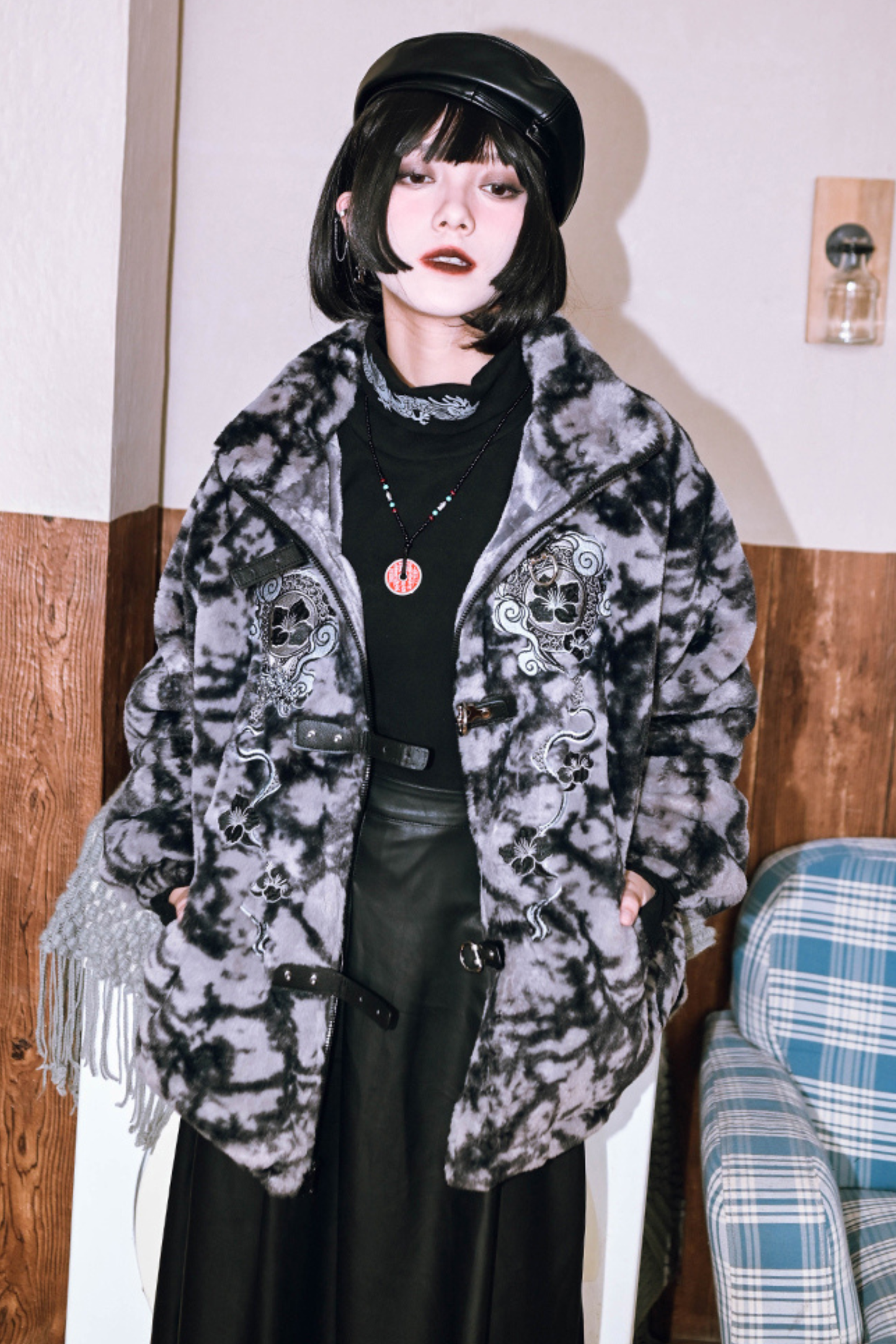Tie-dye fur dark coat