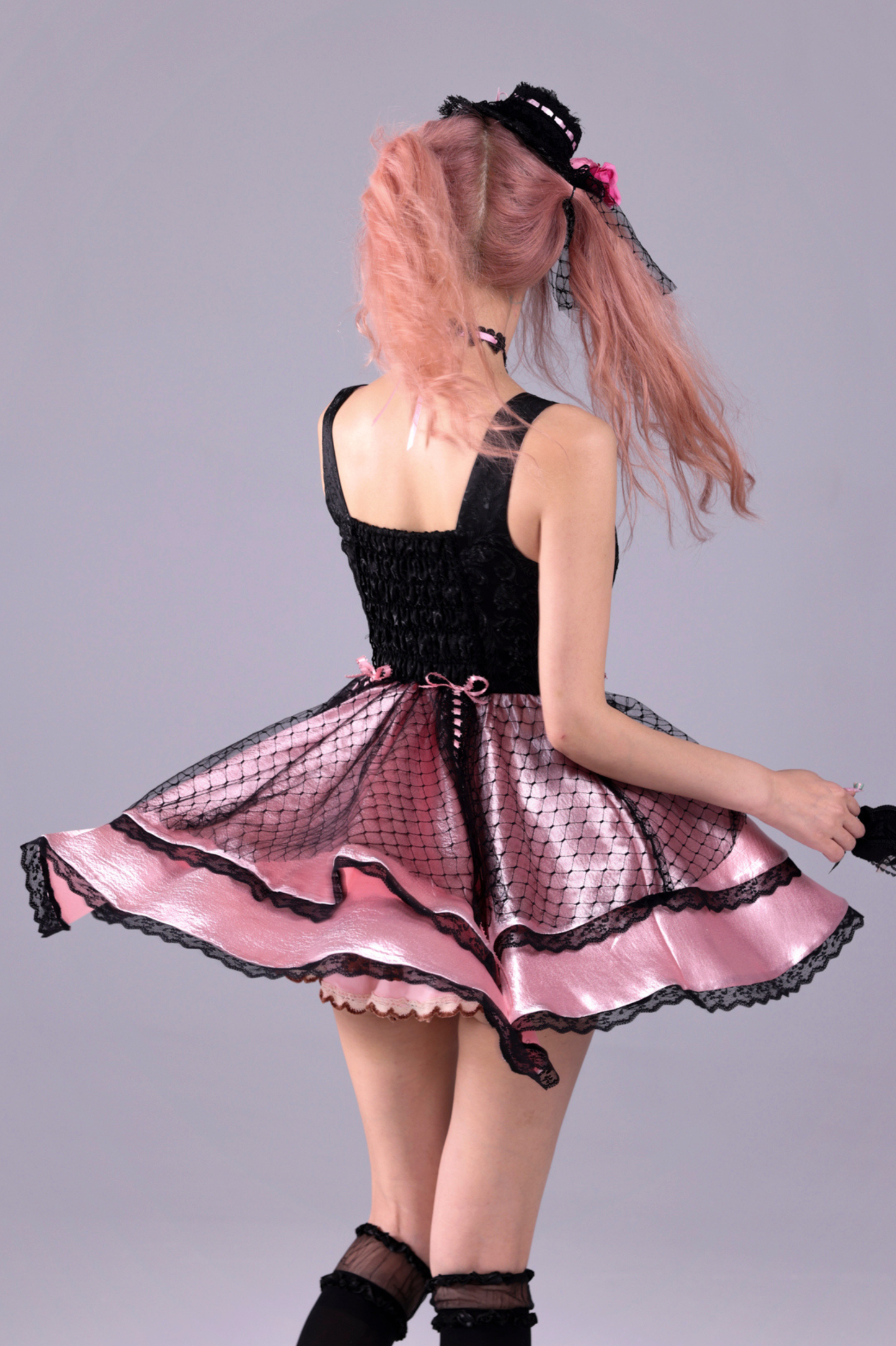 クリムゾンバロックパフィノースリーブドレス