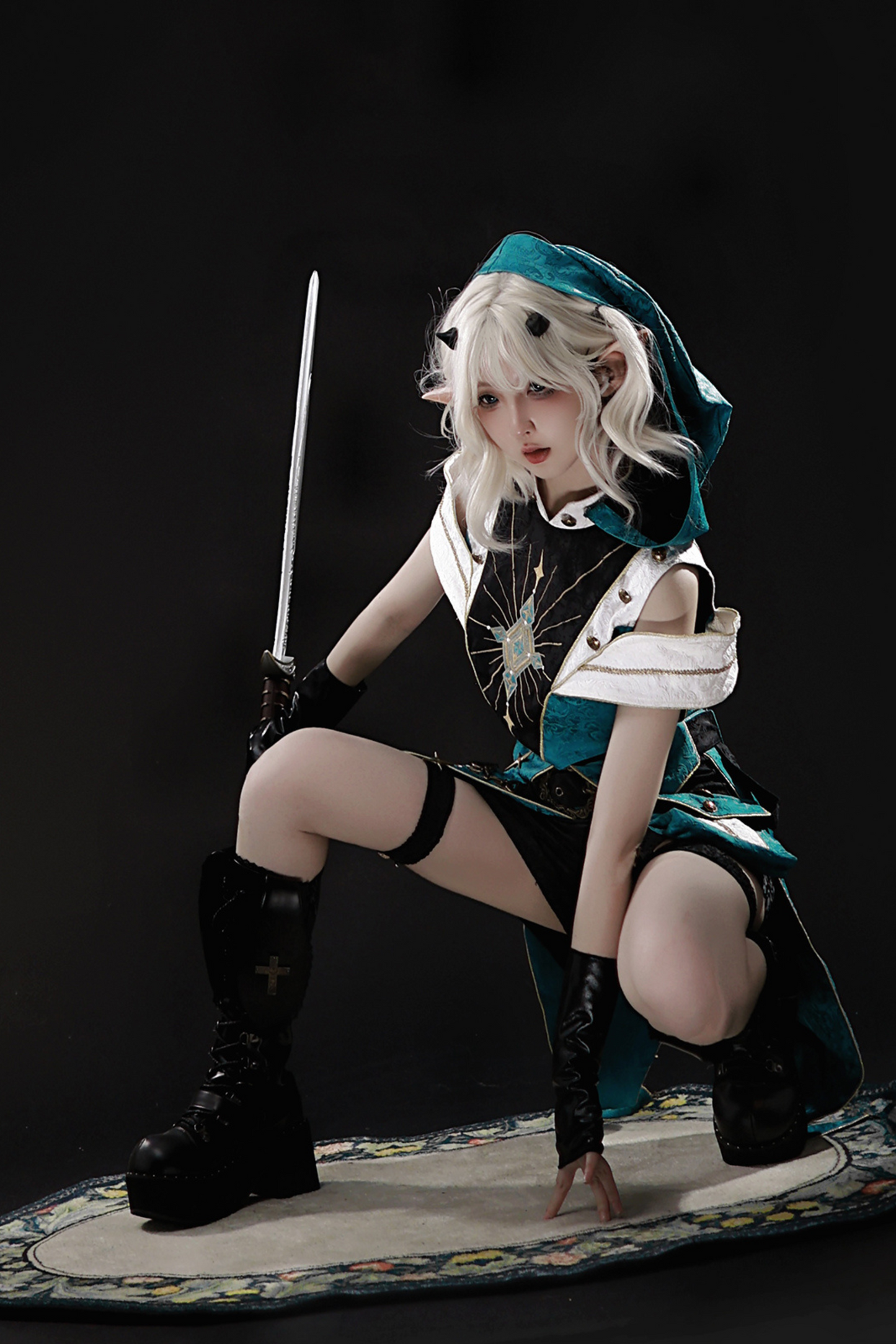 [Reservations] Adventure Prince Hooded Top + Pants