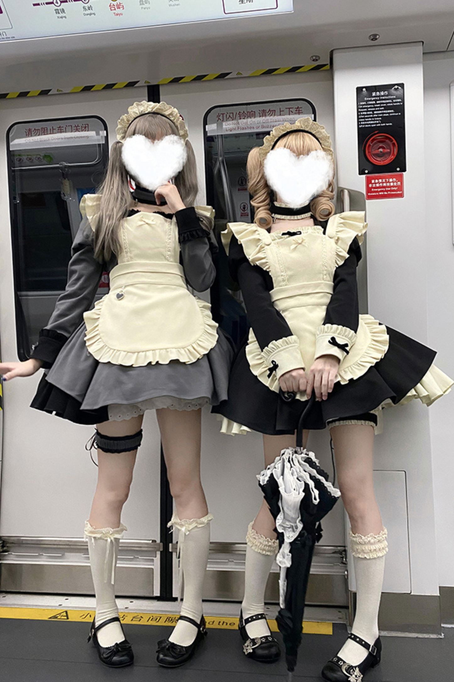 ツインフリルメイドロリータドレス+エプロン+チョーカー+ヘッドバンド+リボン+レッグカバー