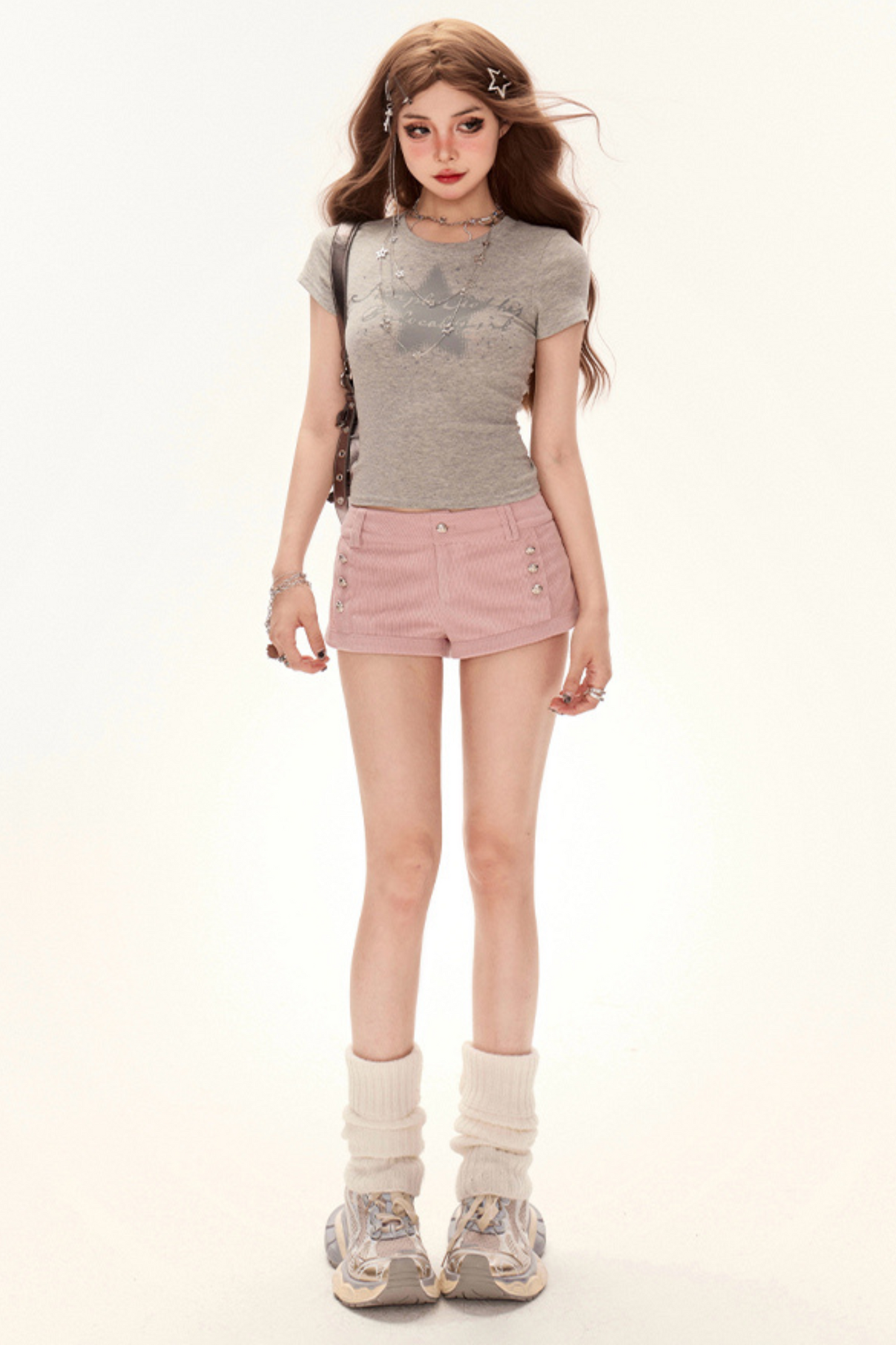 Camiseta gris ajustada con estampado de estrellas