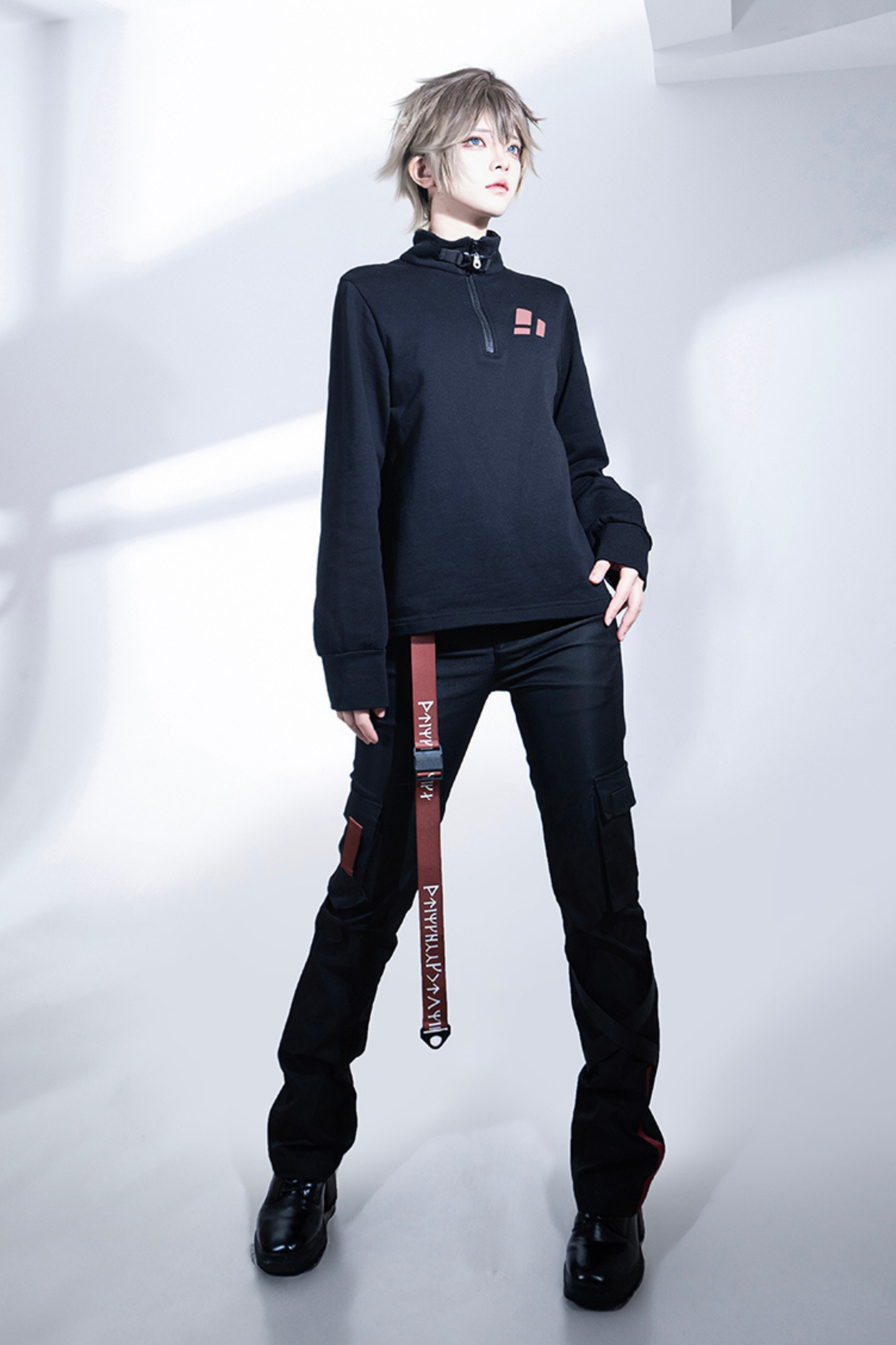 モードスリムフィットパンツ