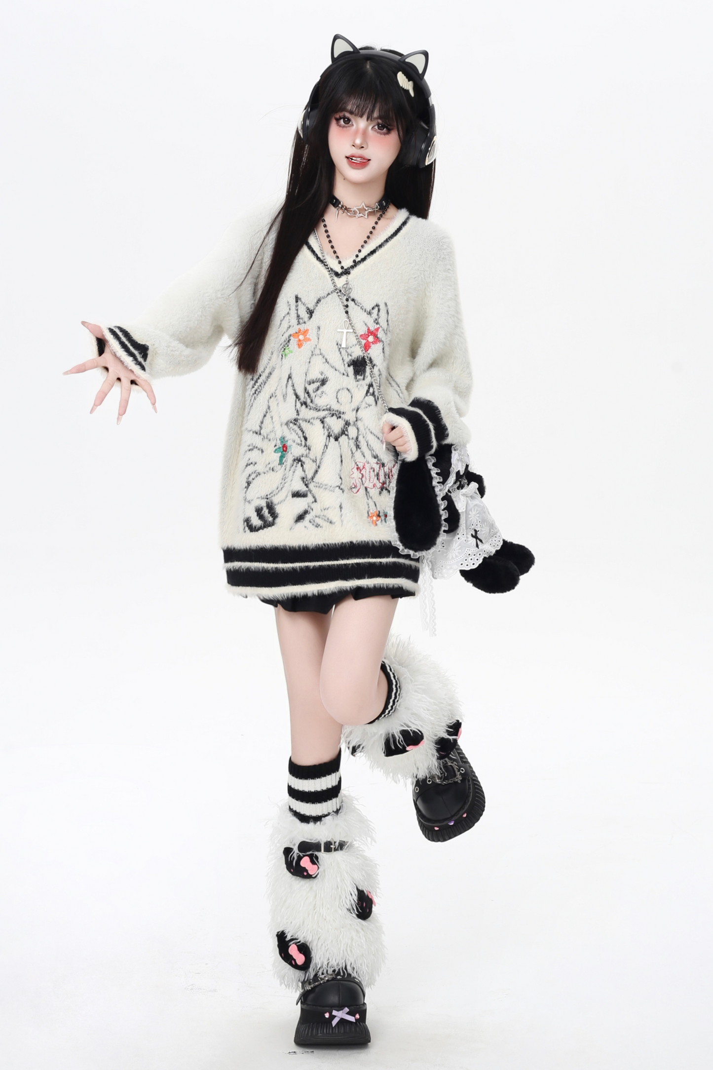 ミンクファーVネックルーズセーター