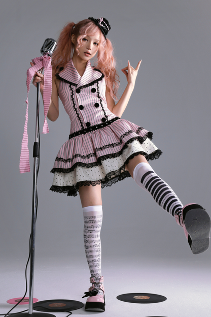 アーシーストライプドパフォーマンスドレス