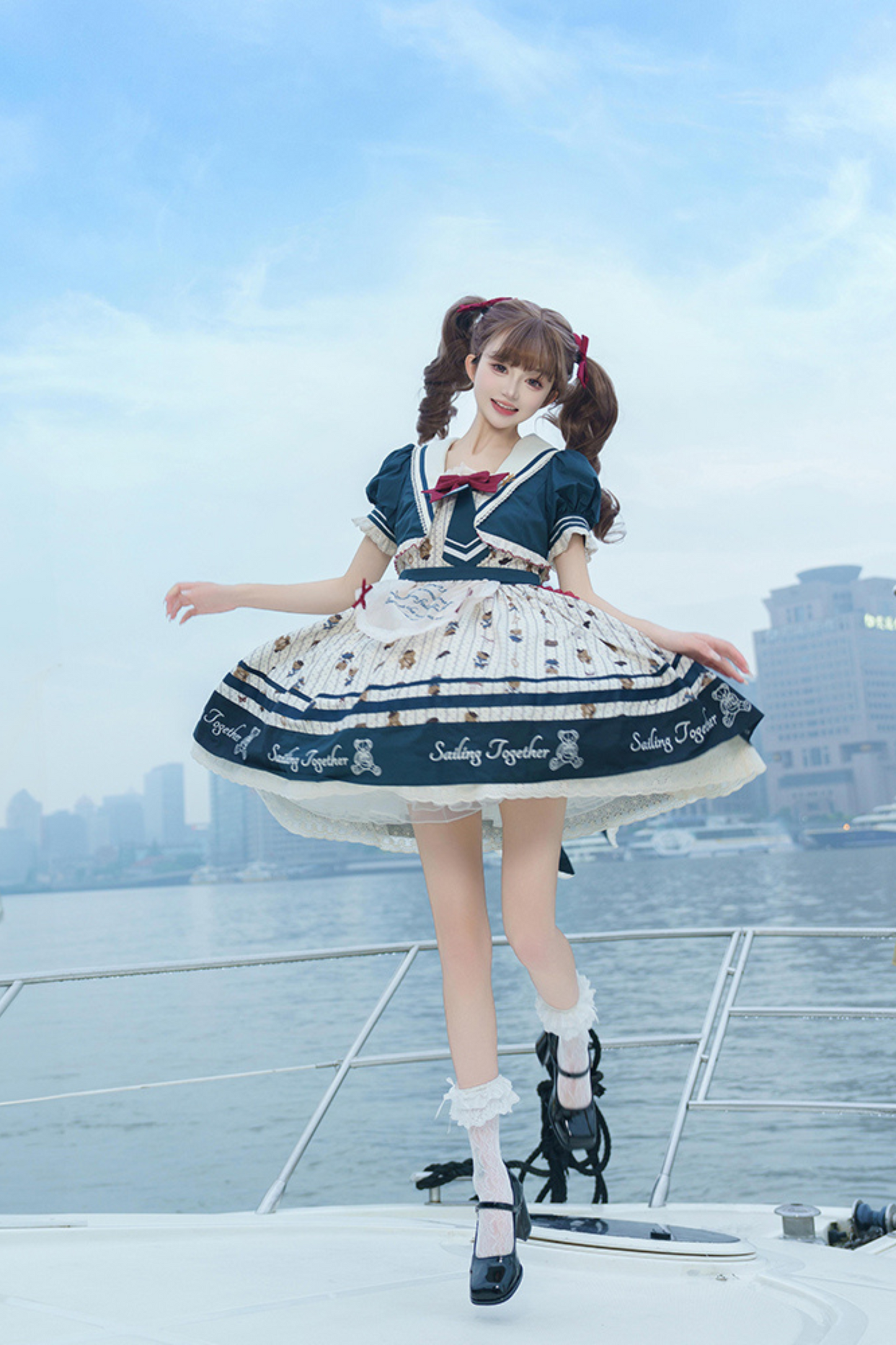 Jasmine Bear Marine Design Jumperskirt + Short Outerwear