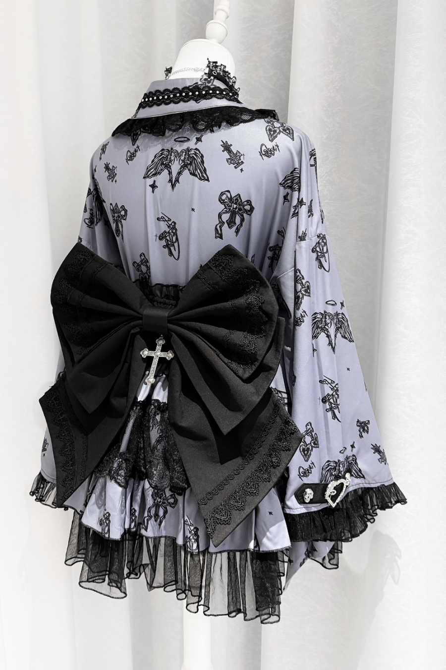 Dunkler Galaxie-Spitzen-Yukata im Jirai-Stil