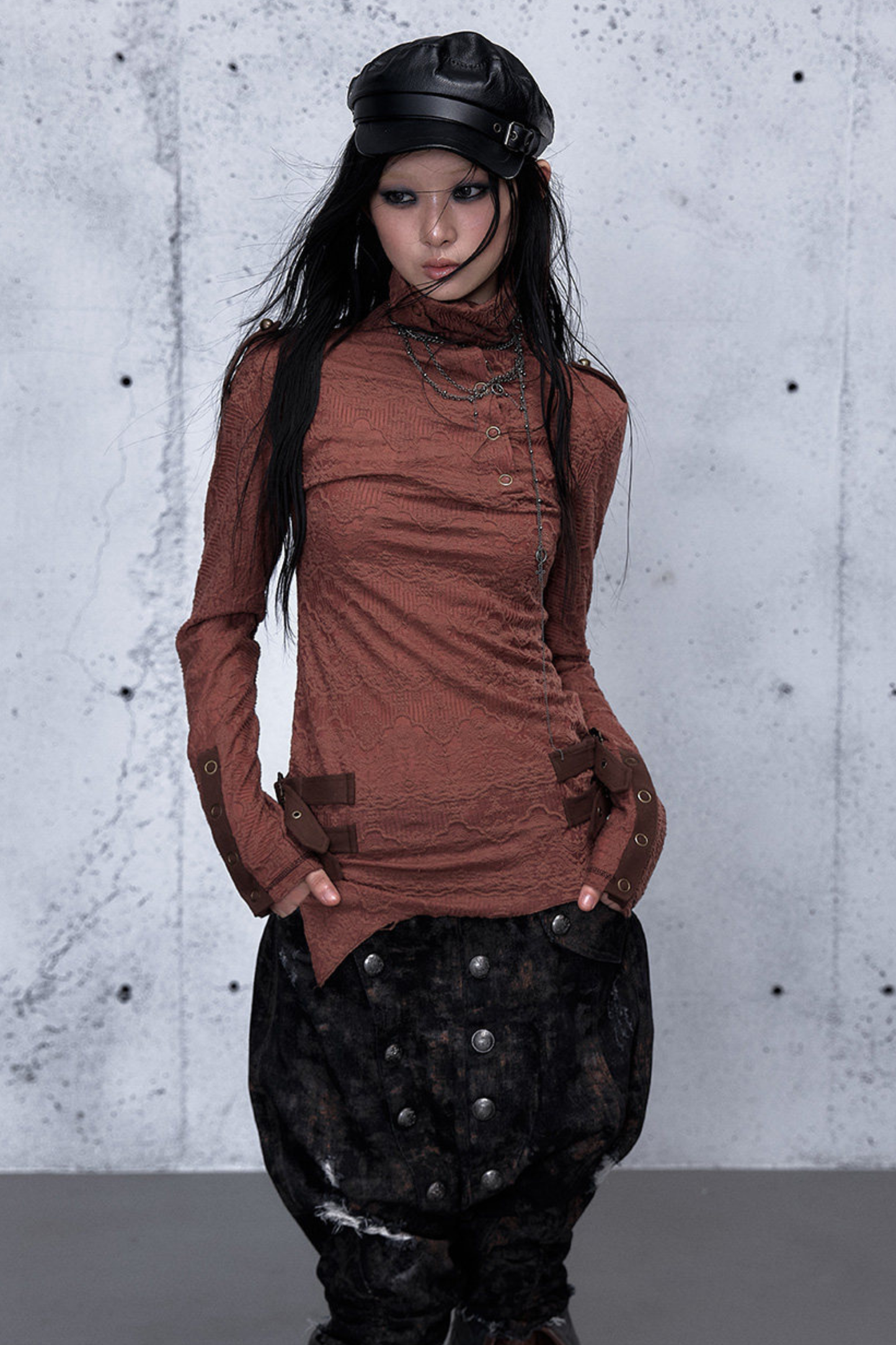 레트로 비대칭 니트 스웨터