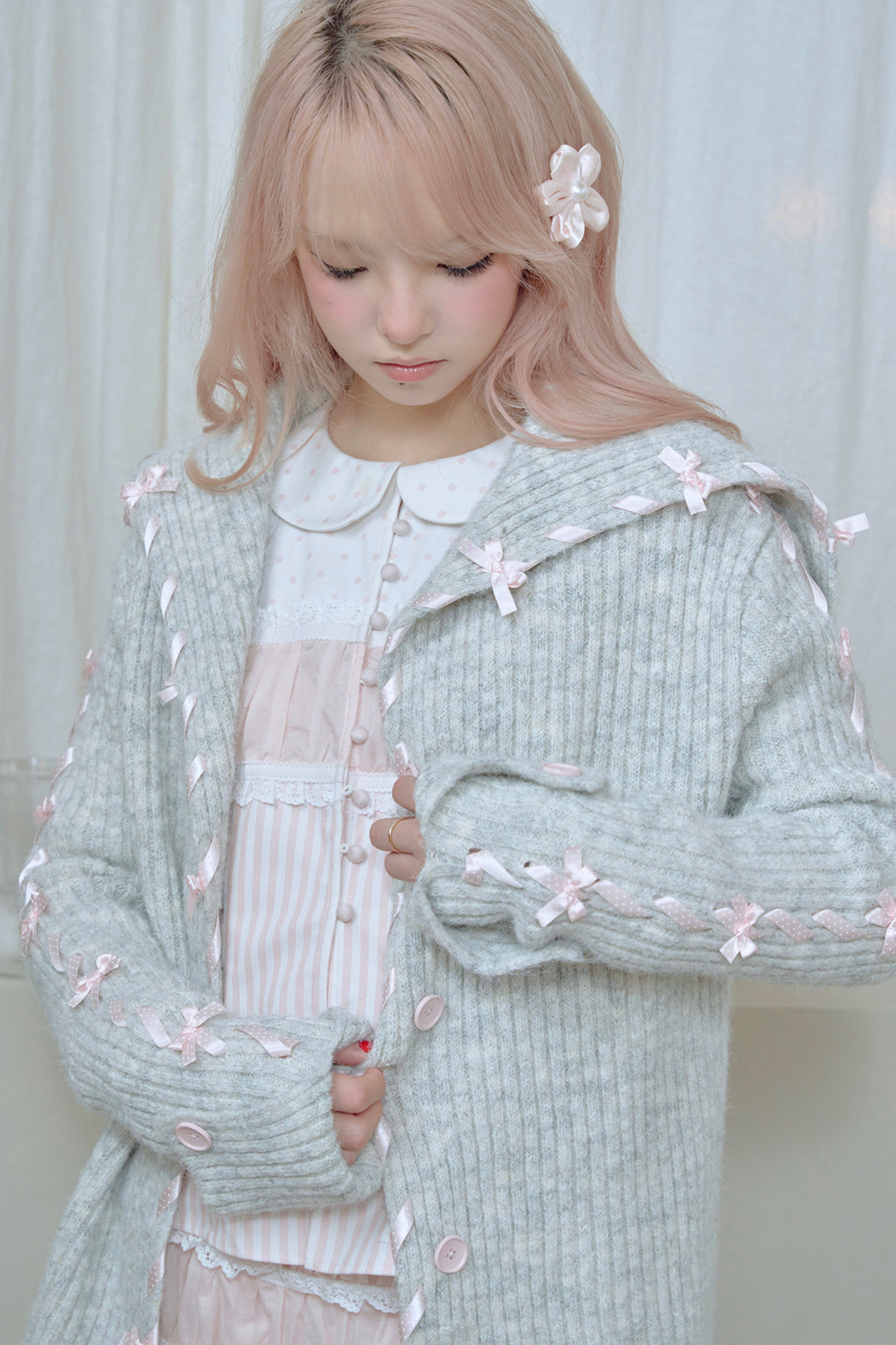 レースアップラインリボンニットカーディガン