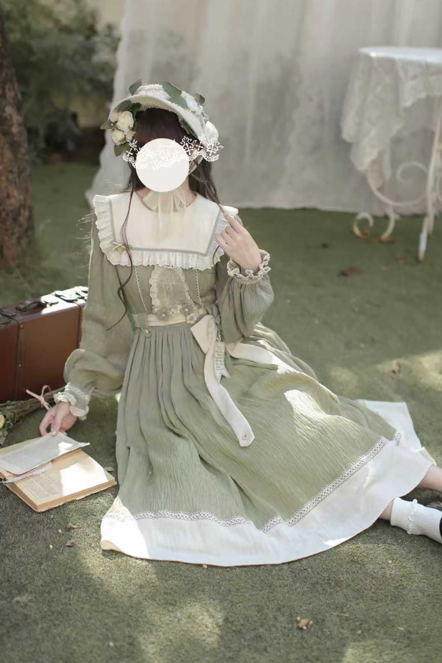 Retro Forest Elegant Dress + Belt + Badge