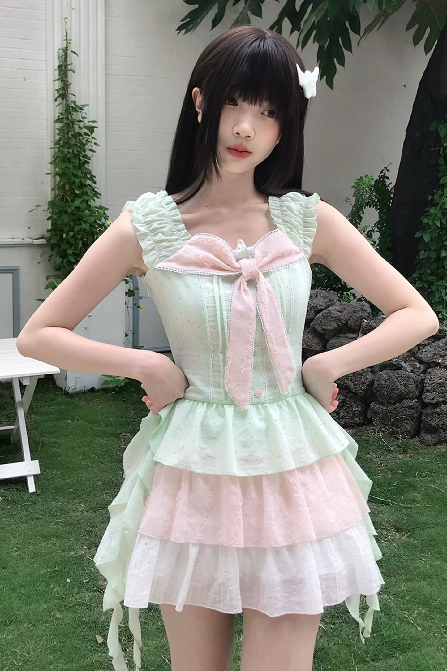 スイートガールドットドレス