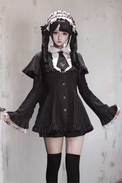 [Deadline for reservations: November 5] Gothic Stripe Subculture Cape Suit Set + Hair Band + Hair Clip