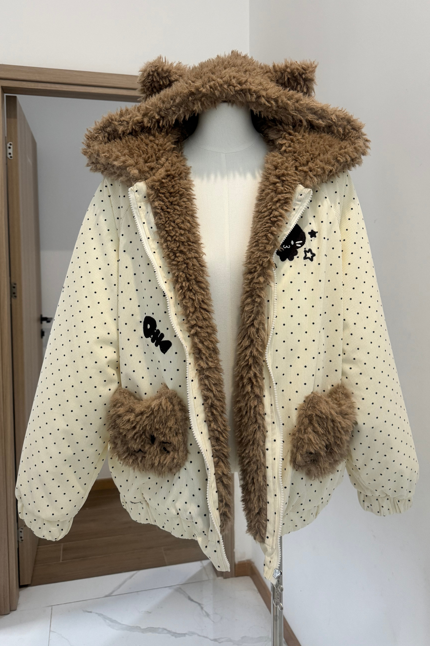 ファーキャットフードドットジャケット