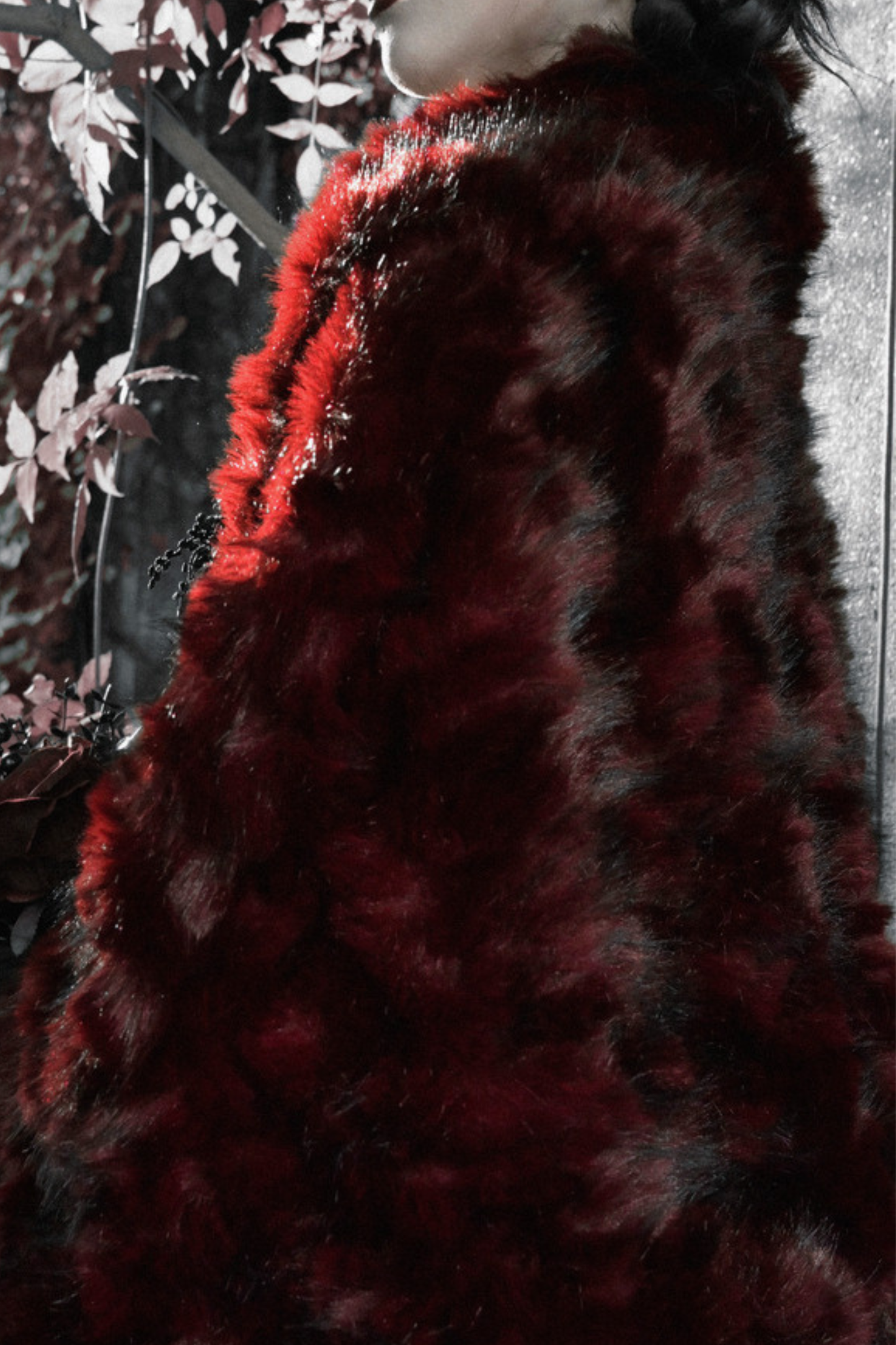 Thriller Crimson Gothic Fur Shawl