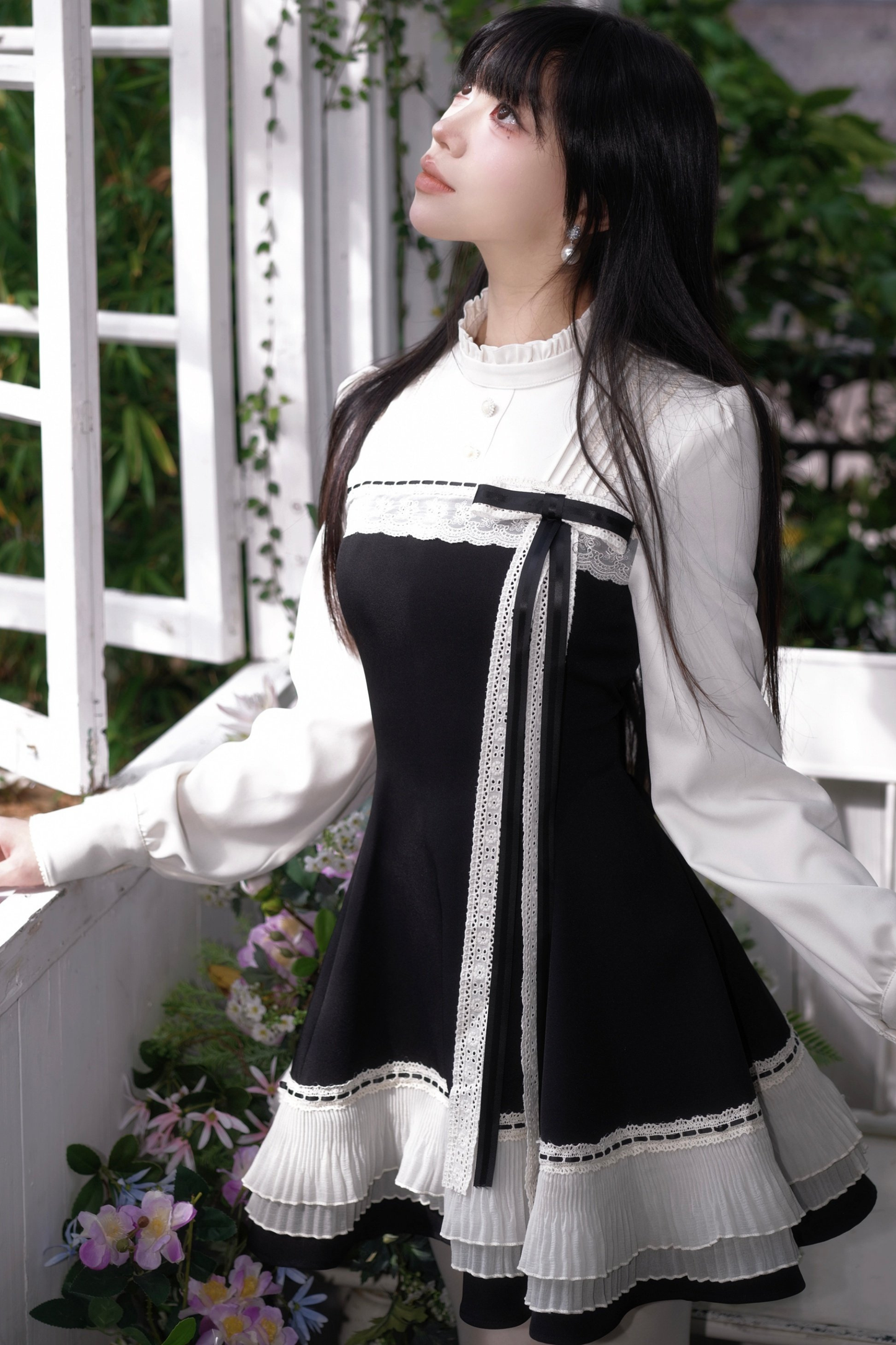 フレンチブラックシックドレス