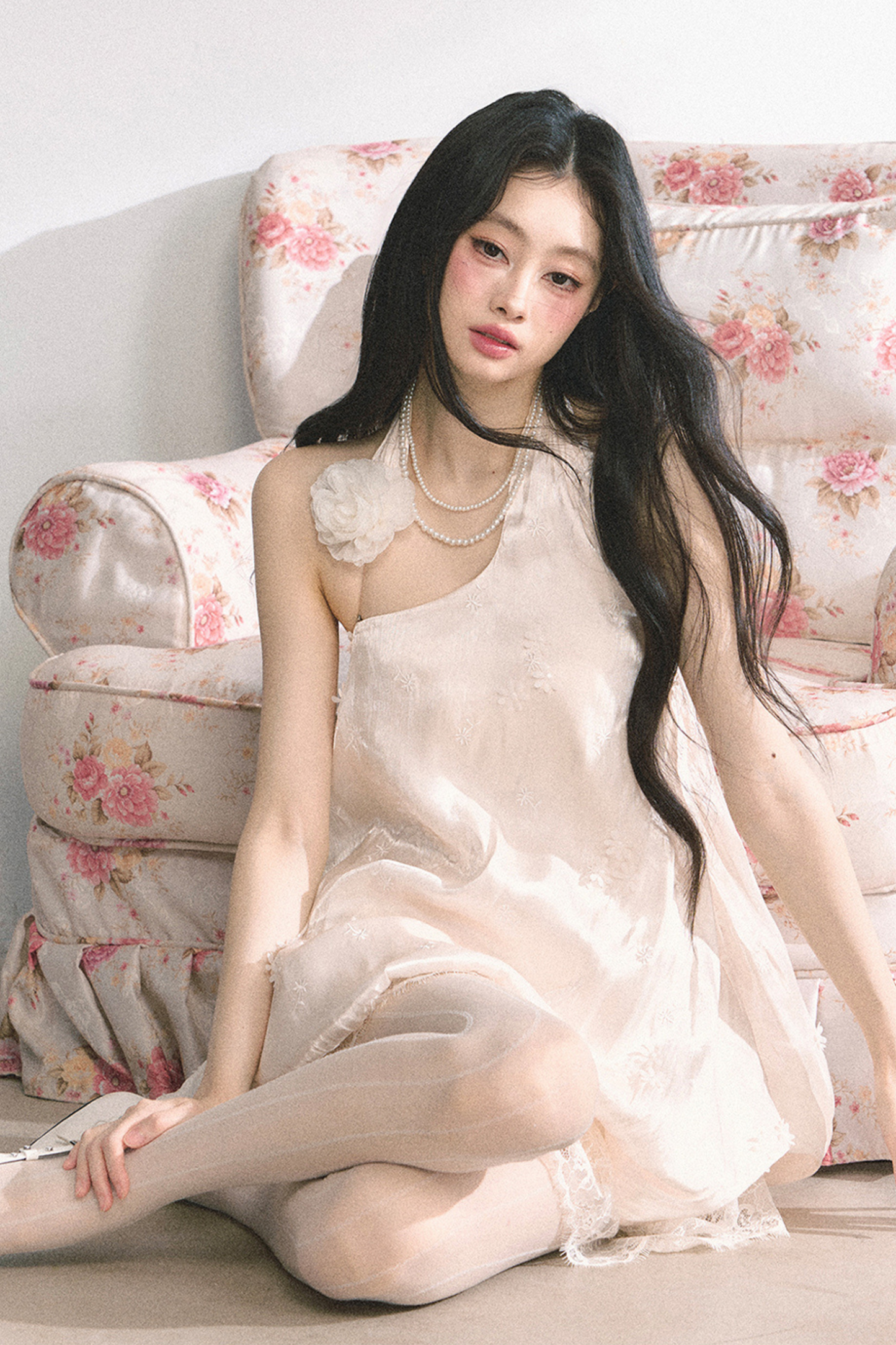 フレンチレースフラワードレス