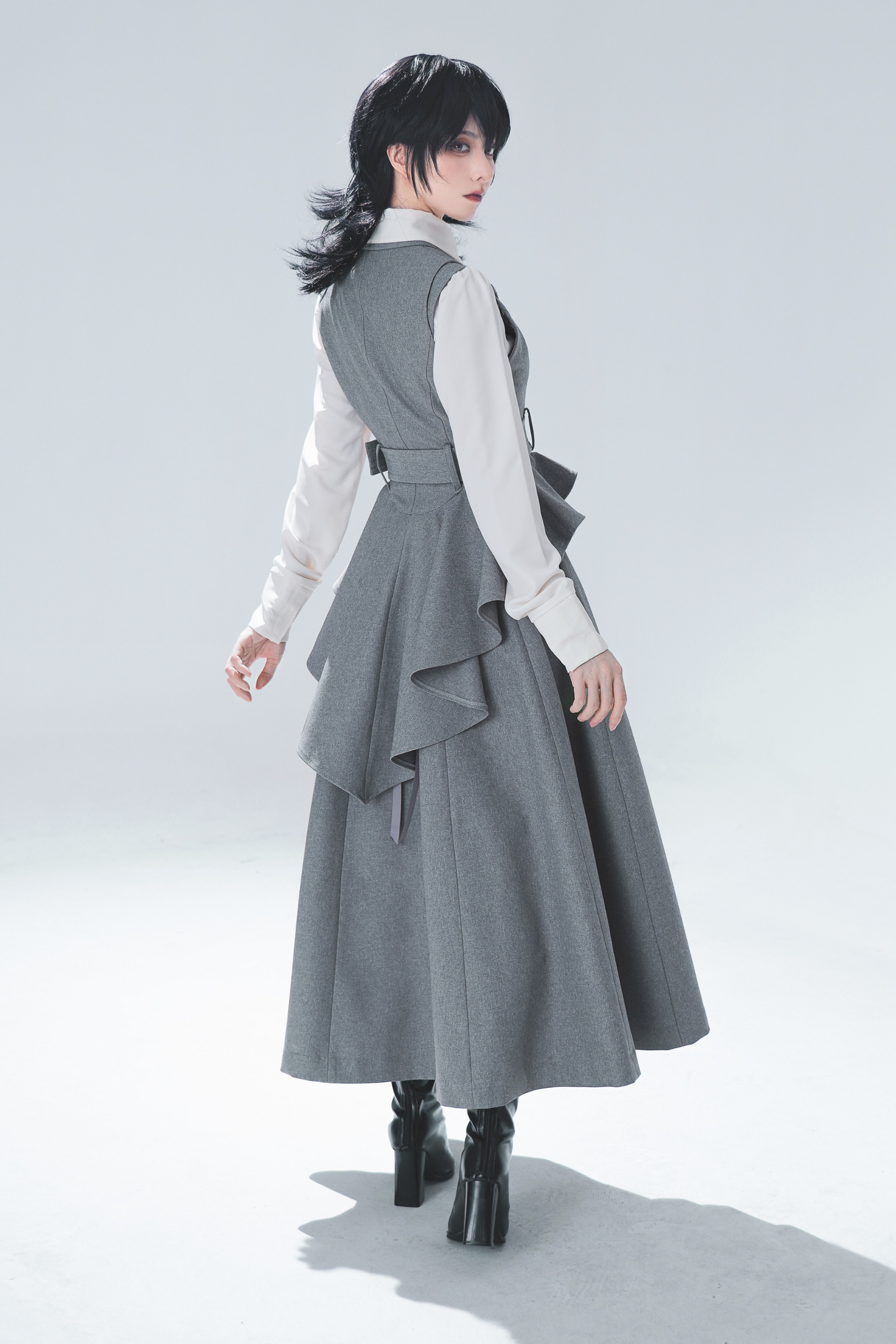 Umbrella Vintage Style Trailing Vest + Long Skirt + Short Skirt
