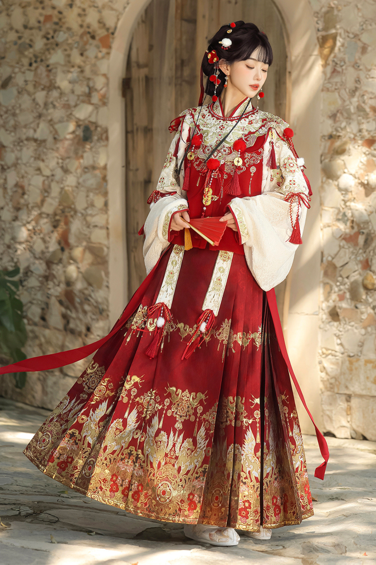 Gorgeous retro china top + skirt + vest + shoulders