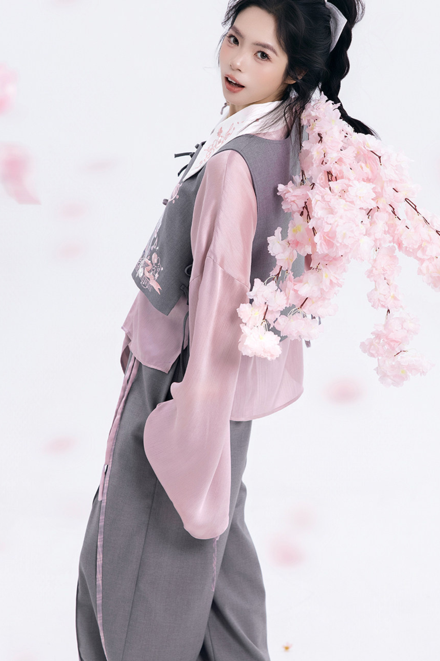 樱花节奏狩猎马甲+衬衫+裙子+裤子+配饰