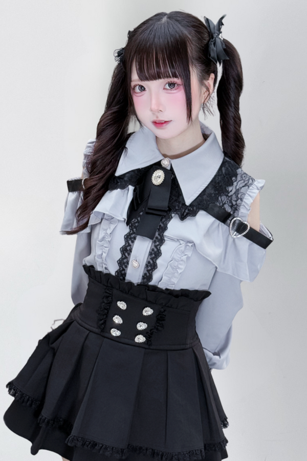 [Deadline for reservations: October 15] Open Shoulder Heart Leather Strap Ruffle Ribbon Shirt