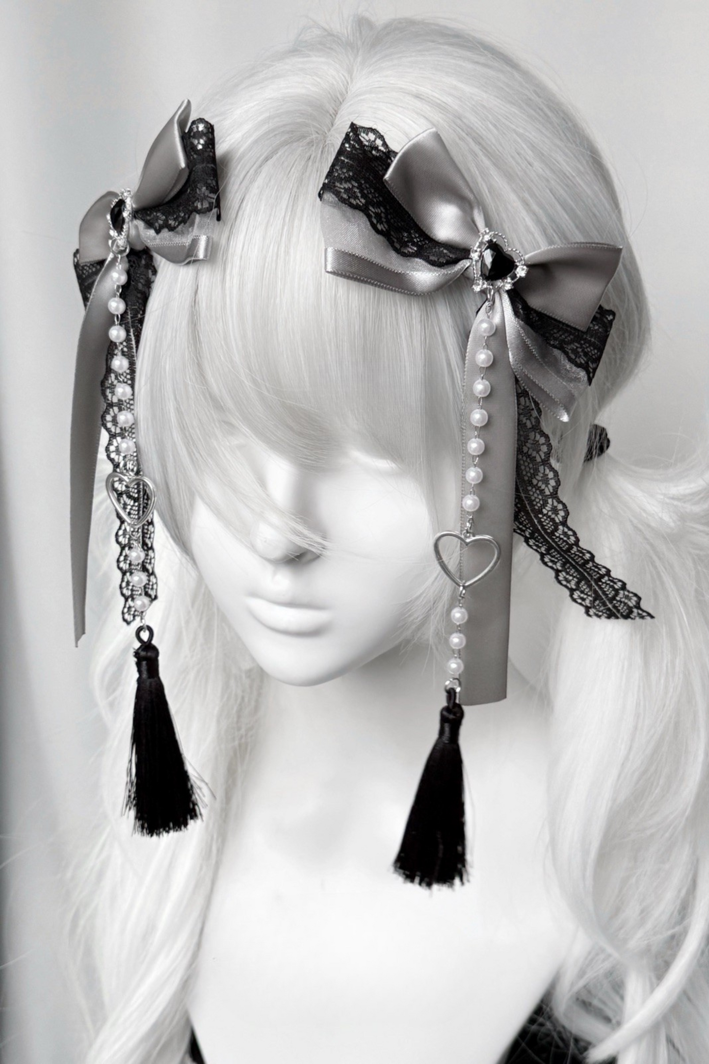 Dark Chinese-Style Tassel Rhinestone Hair Trim Clip