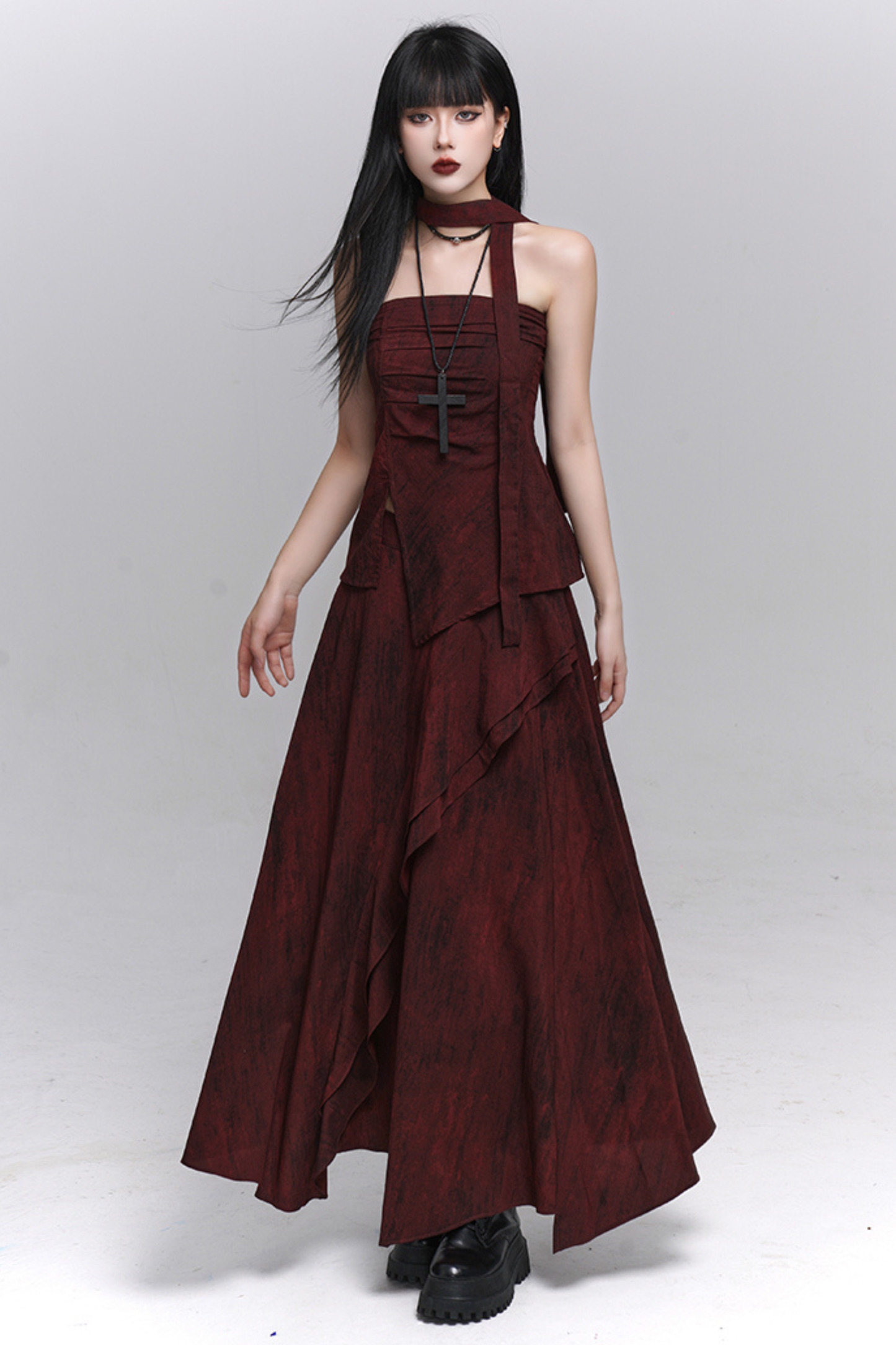 ダークレッドバンドゥ＋ロングスカート