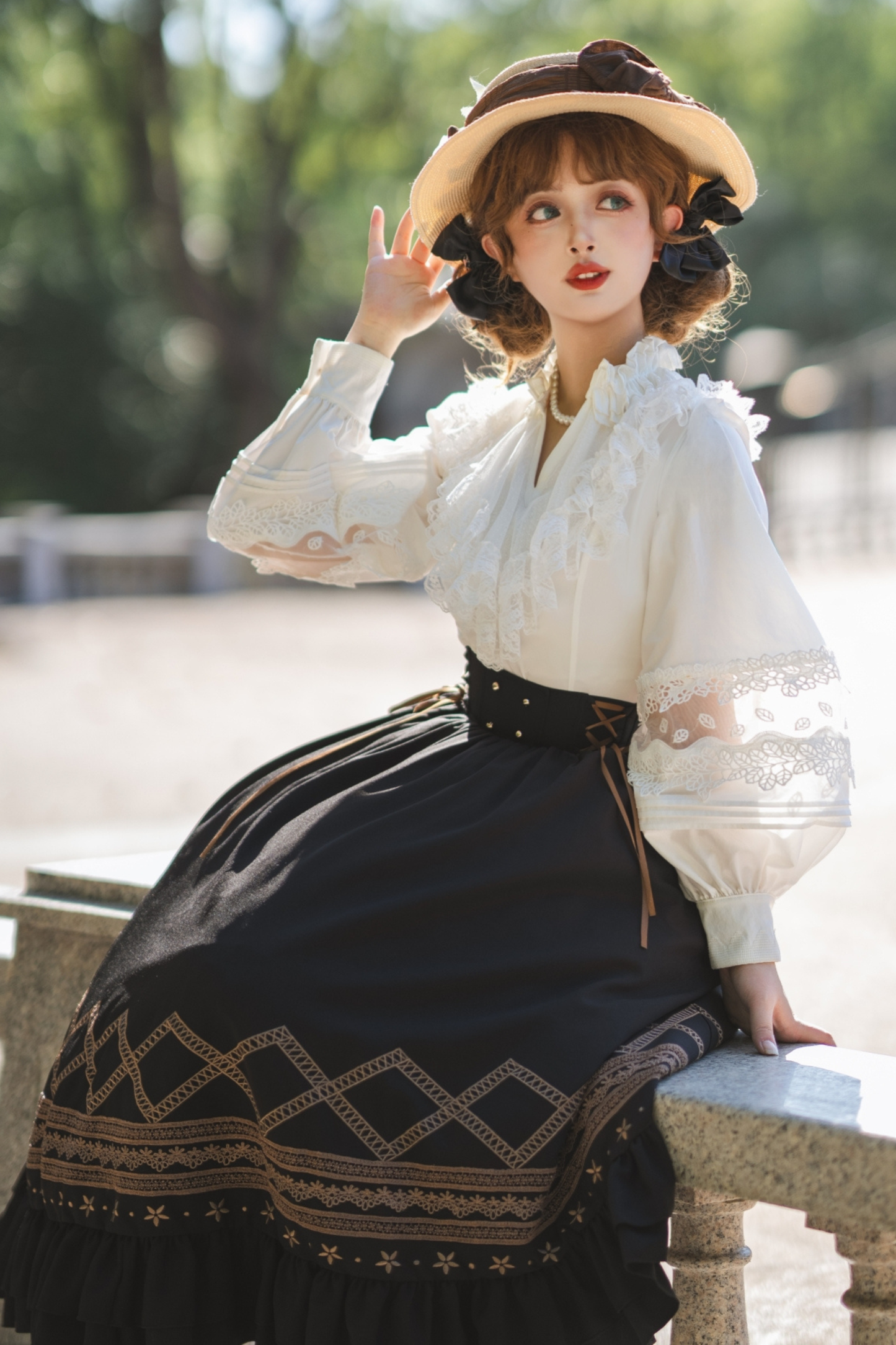 モーニングミストレースレトロブラウス