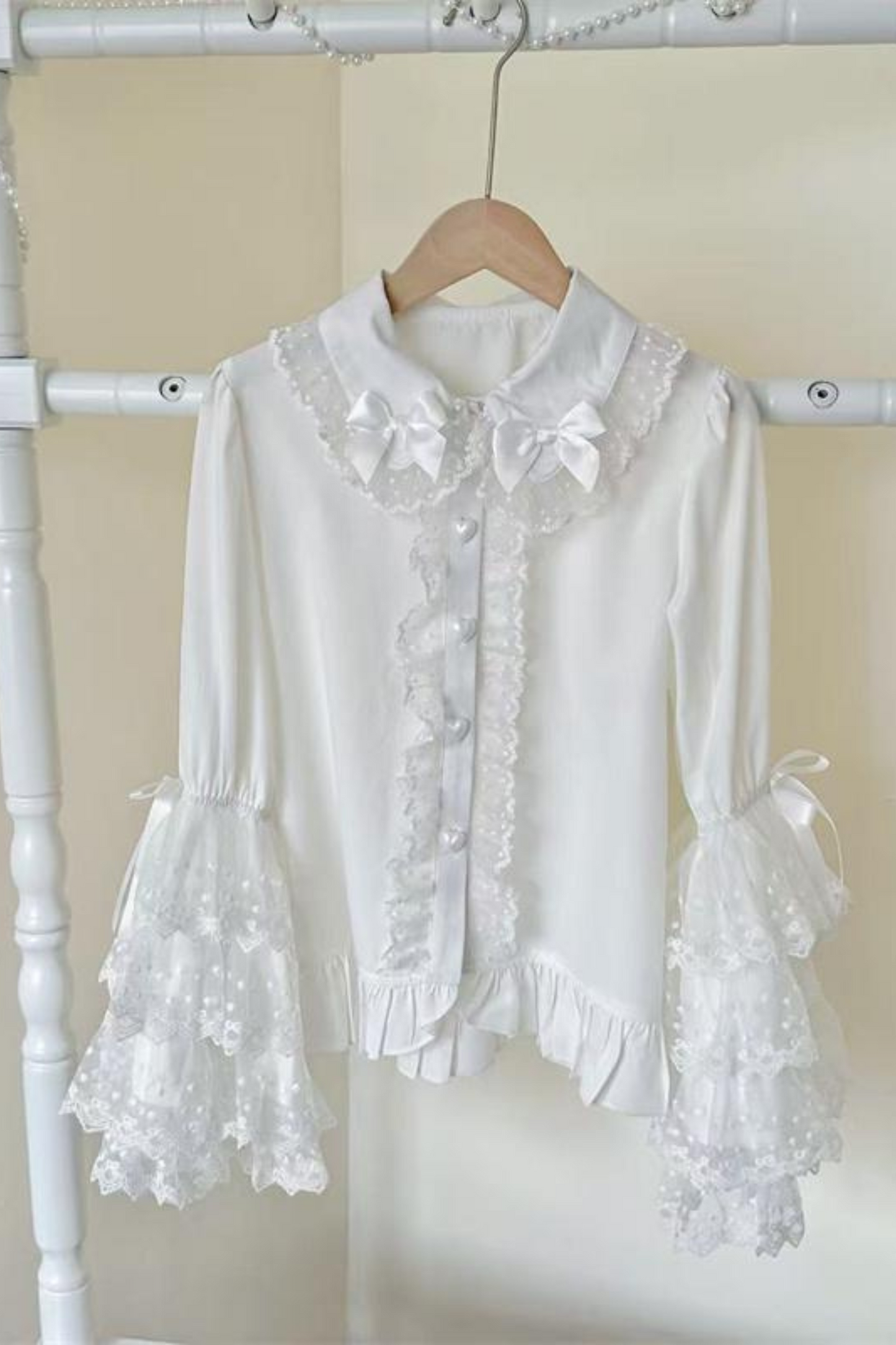 レーススリーブロリータブラウス