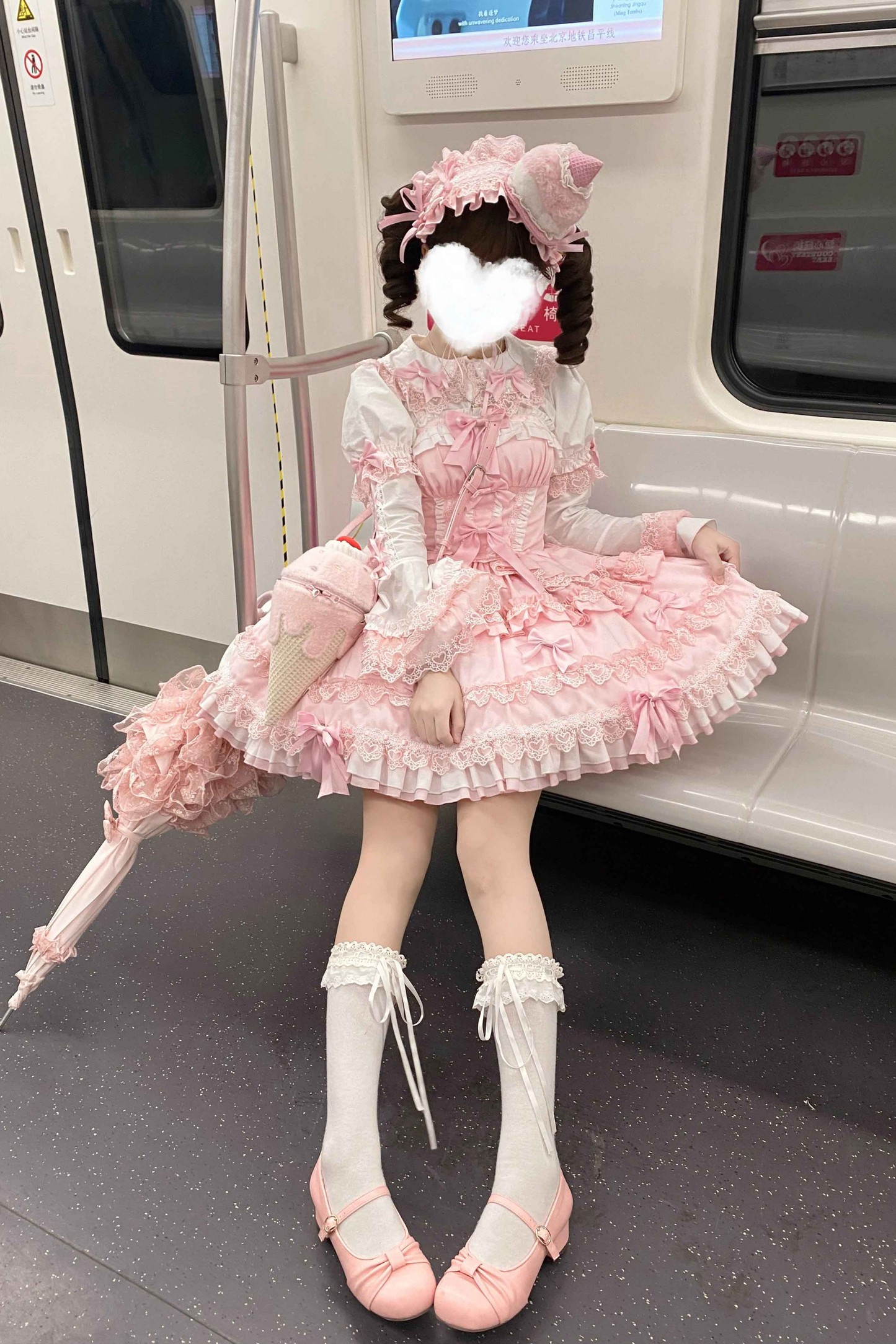 アイスクリームクロスボディロリータバッグ