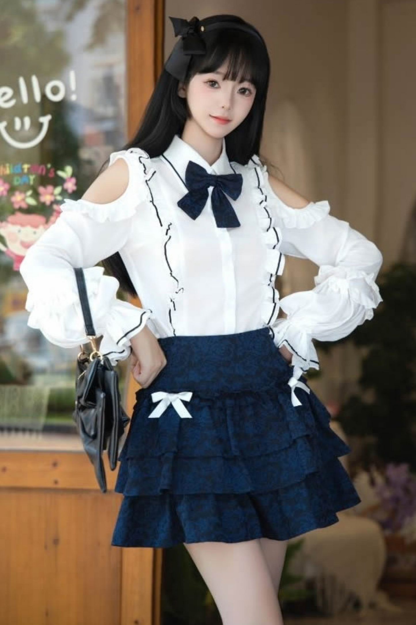 レースオフショルダーシャツ+スリミングショートスカート