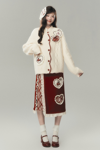 ストロベリークリームカーディガン+スカート+ハイネックトップス+ヘアピン