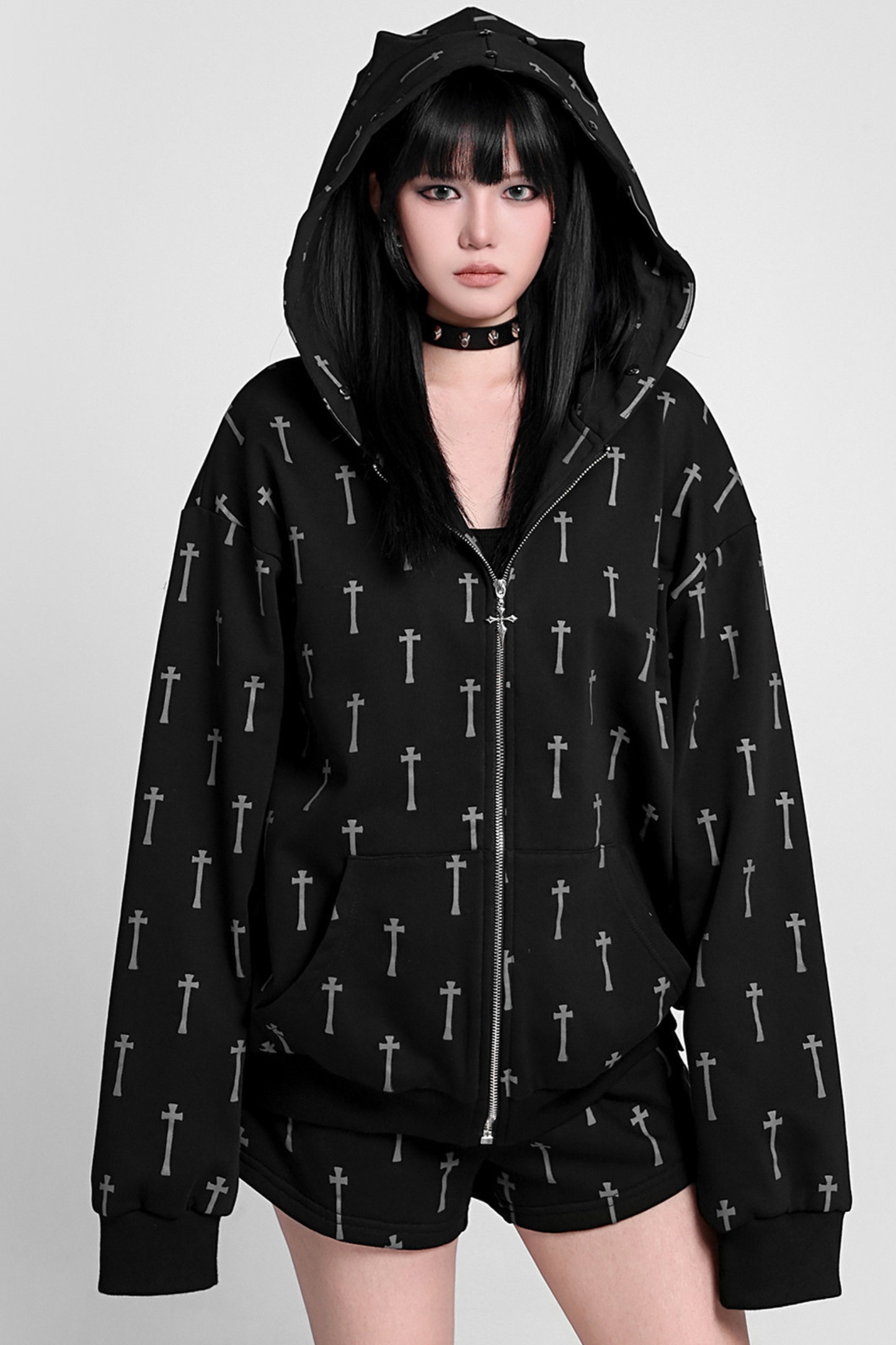 クロスファーフードパーカー