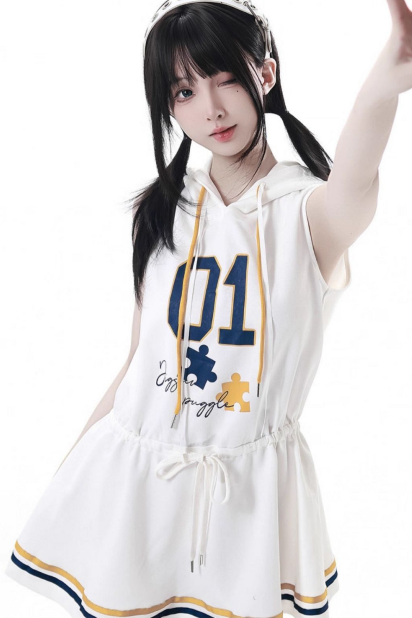 カレッジブルージャケット+フーディードレス+パンツ+スウェット