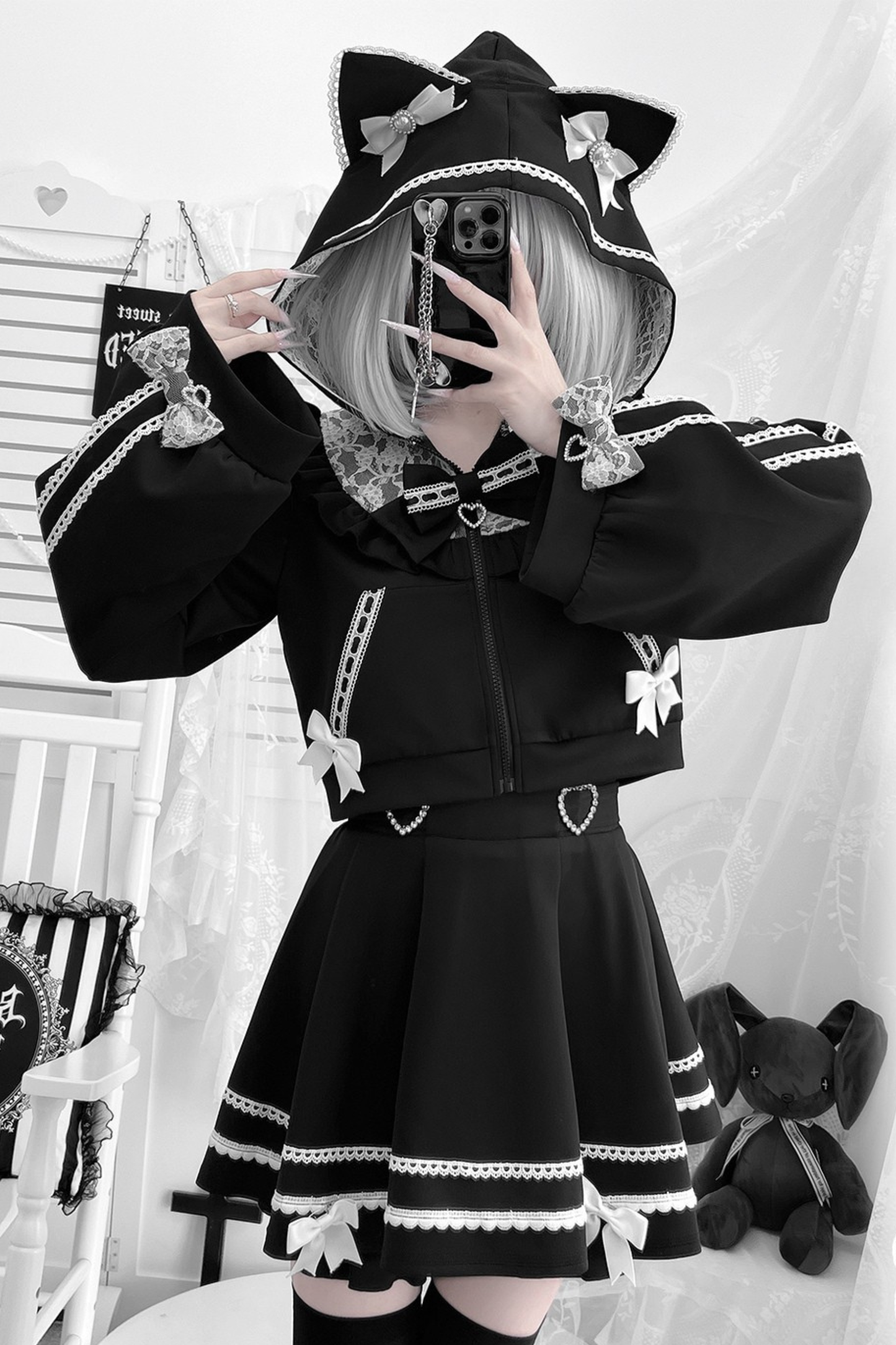 猫耳ダークフードパーカー+スカート