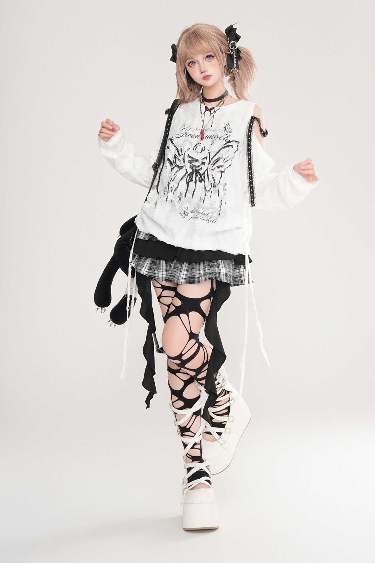 Butterfly Print Strap Off-the-shoulder Top