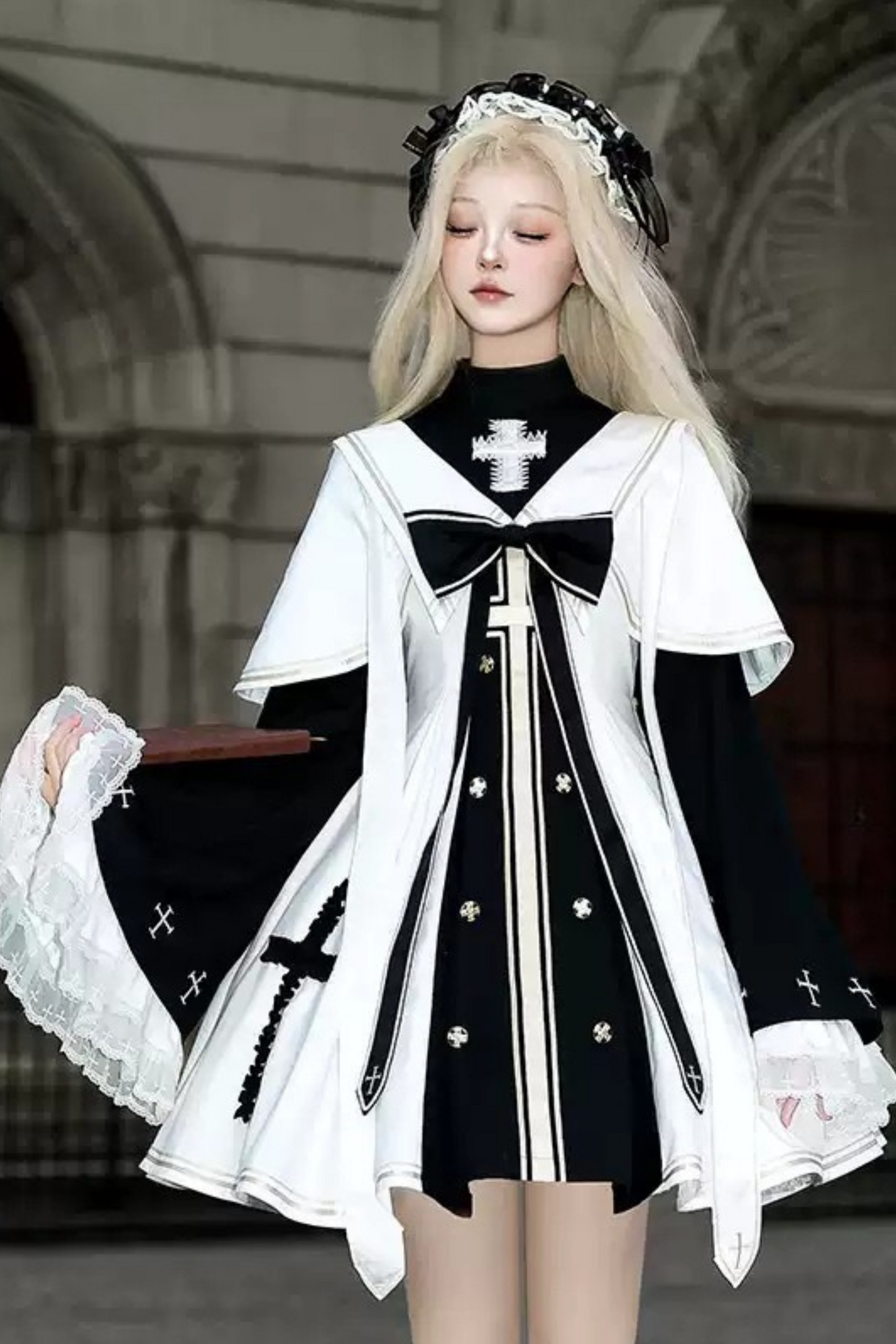 [Reservation Deadline: March 11] Nun Gothic Dark Cape Dress Full Set