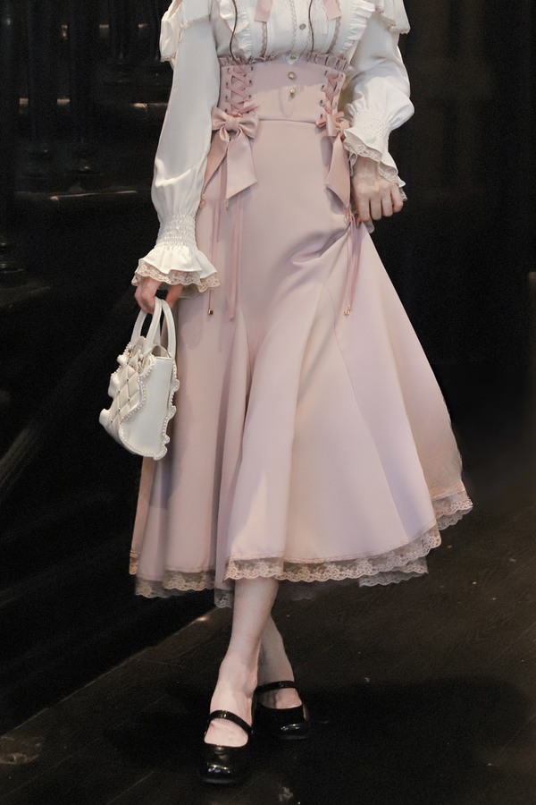 Elegant off-the-shoulder design shirt + mermaid skirt