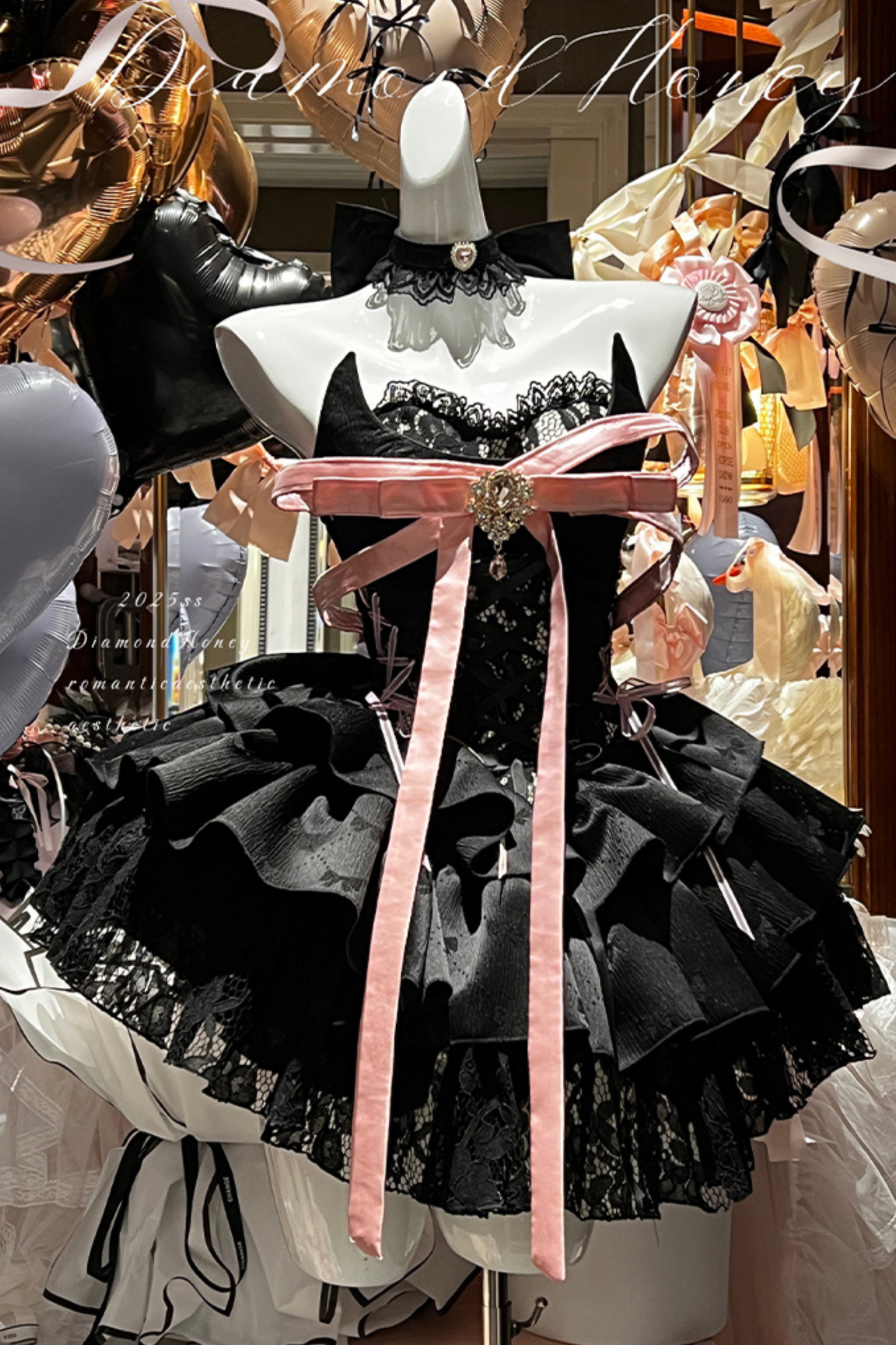 [Reservations] Dark Idol Lolita Dress