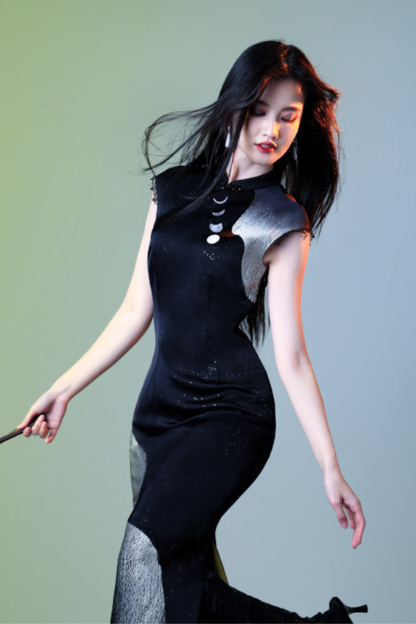 ダークサテンムーンチャイナタイトドレス