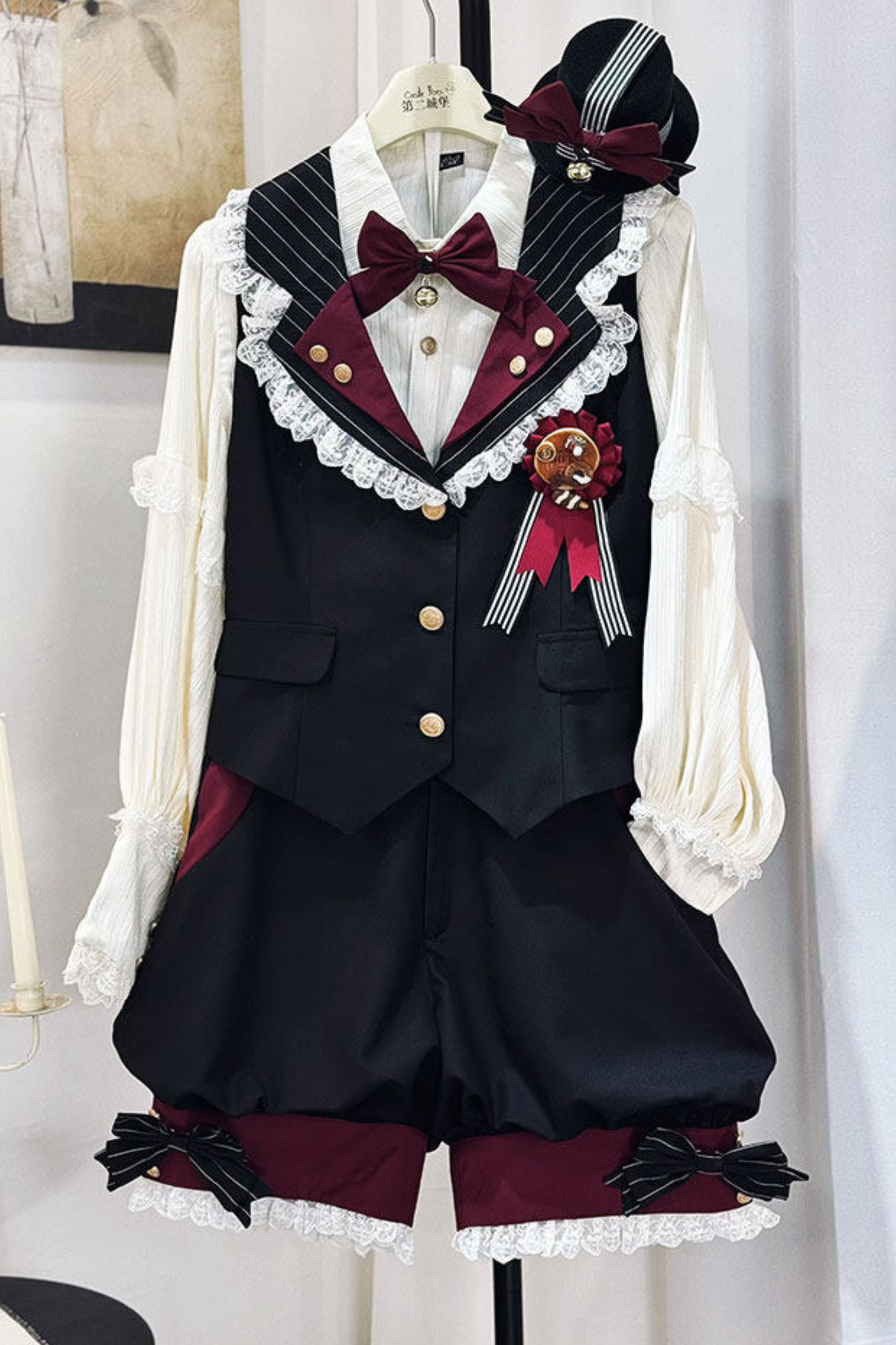 [Pre-order Deadline: April 25] Castle Prince Candy Lolita Vest + Shirt + Pants + Ribbon + Hat