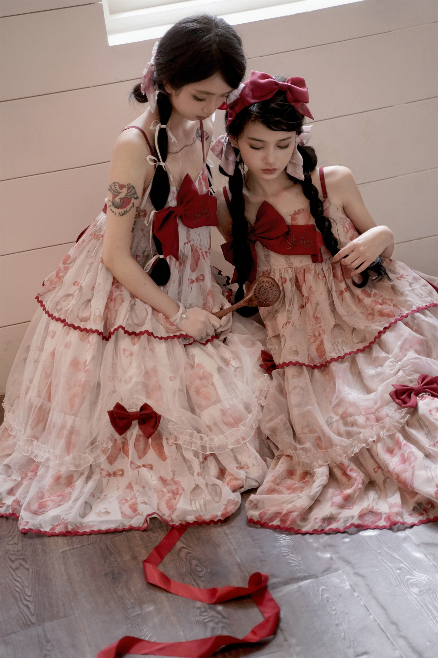 ストロベリーボックスロリータキャミソールドレス