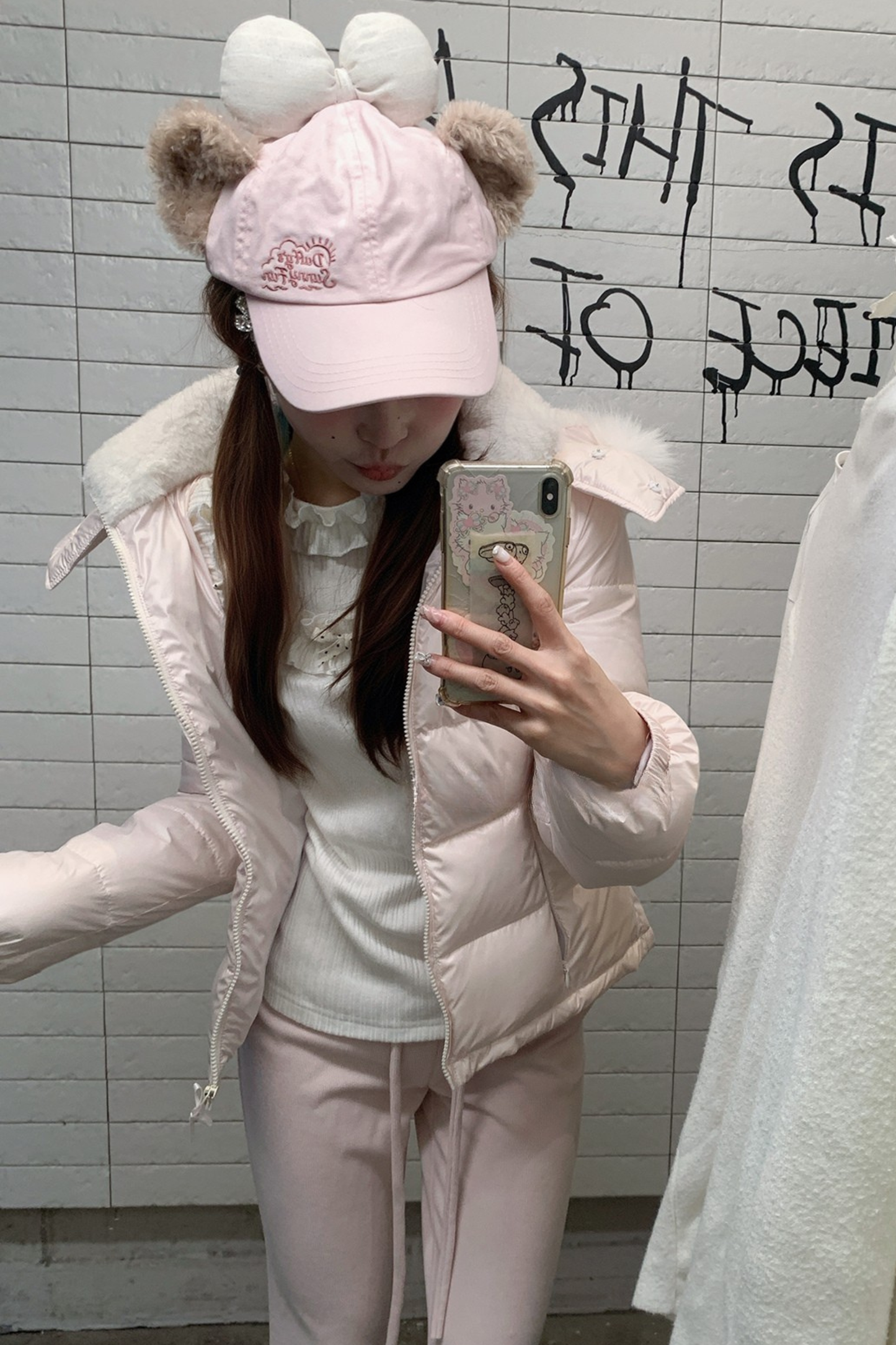 ファーフードダウンジャケット