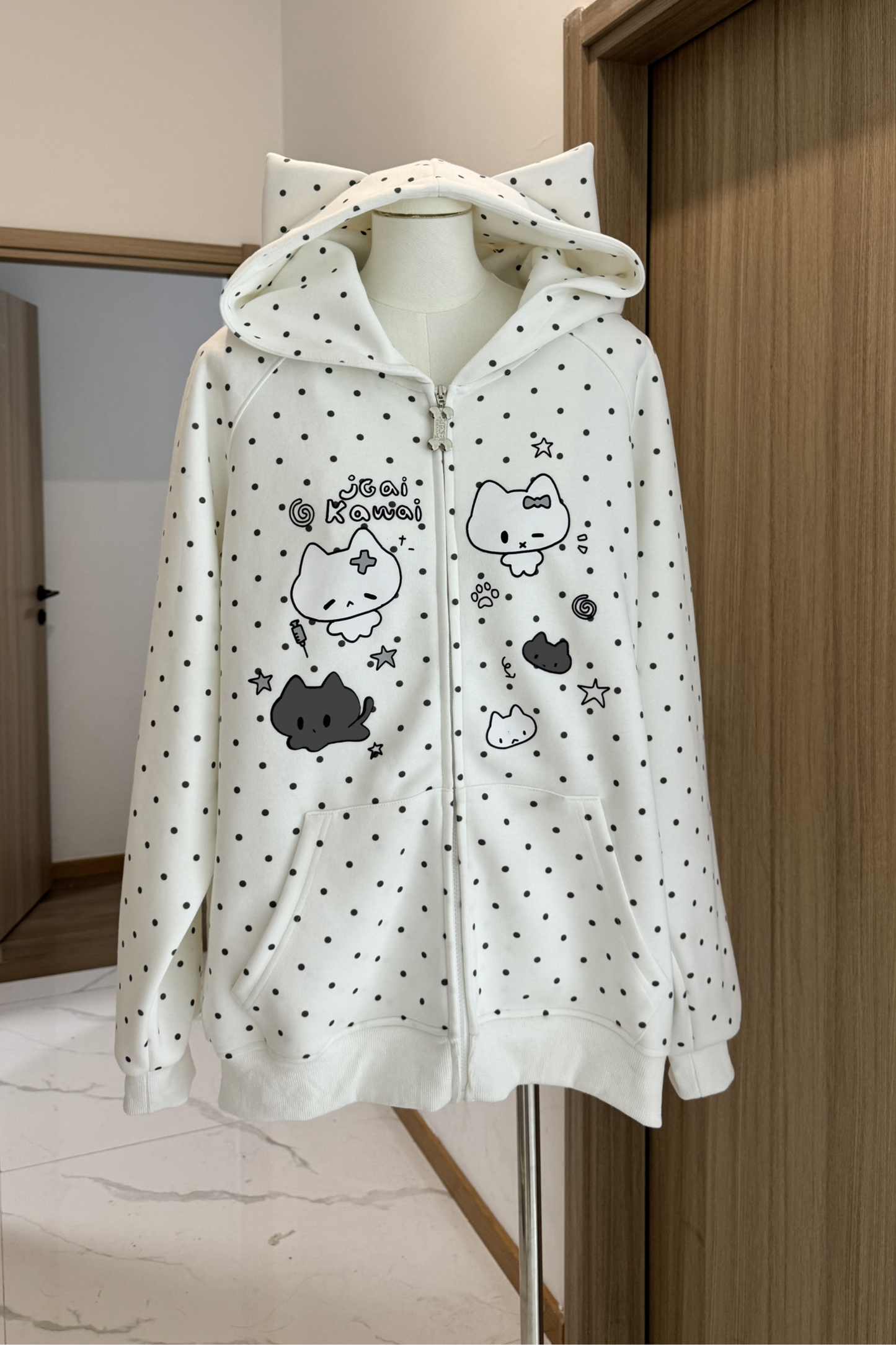 Dot Cat Hooded Loose Hoodie