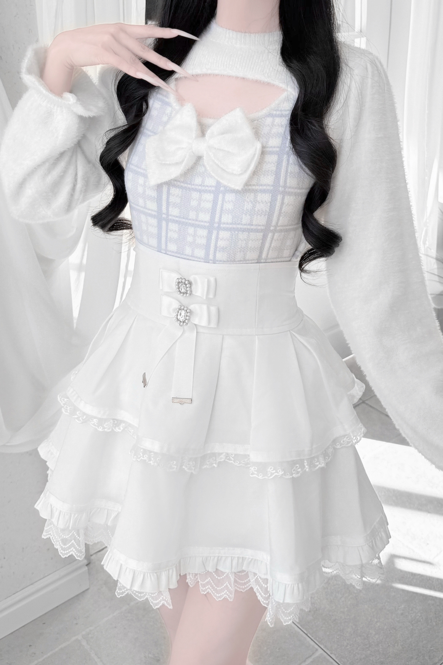 Ribbon Checked Open Chest Sweater