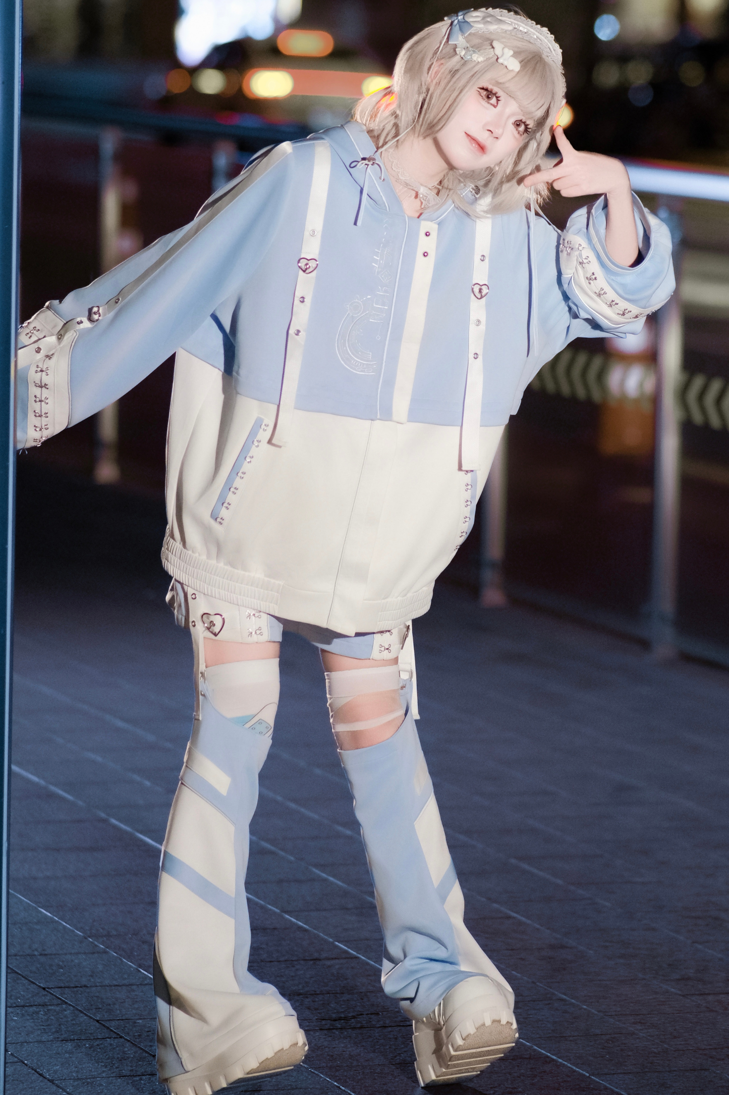 【天使界隈】サイバーテクノロジージャケット+ショートパンツ+レッグカバー