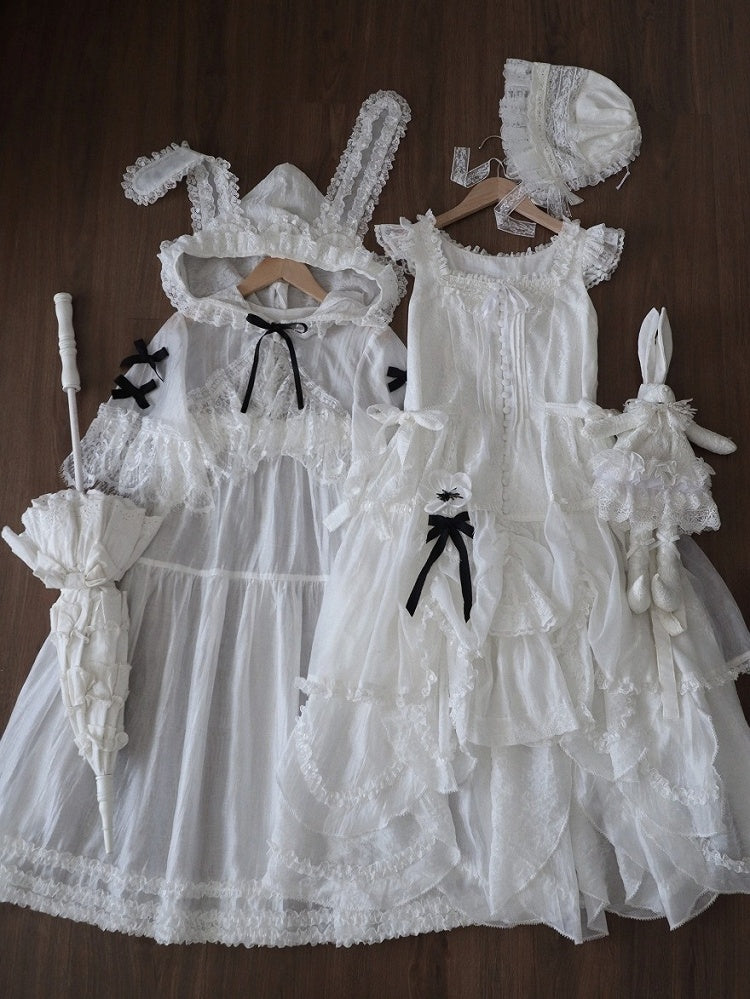 [Reservierungsschluss 18. August] Weiße Fairy-Lace-Rüschen-Lolita-Kapuzen-Shortjacke mit Hasenohren + Innenrock (Petticoat)